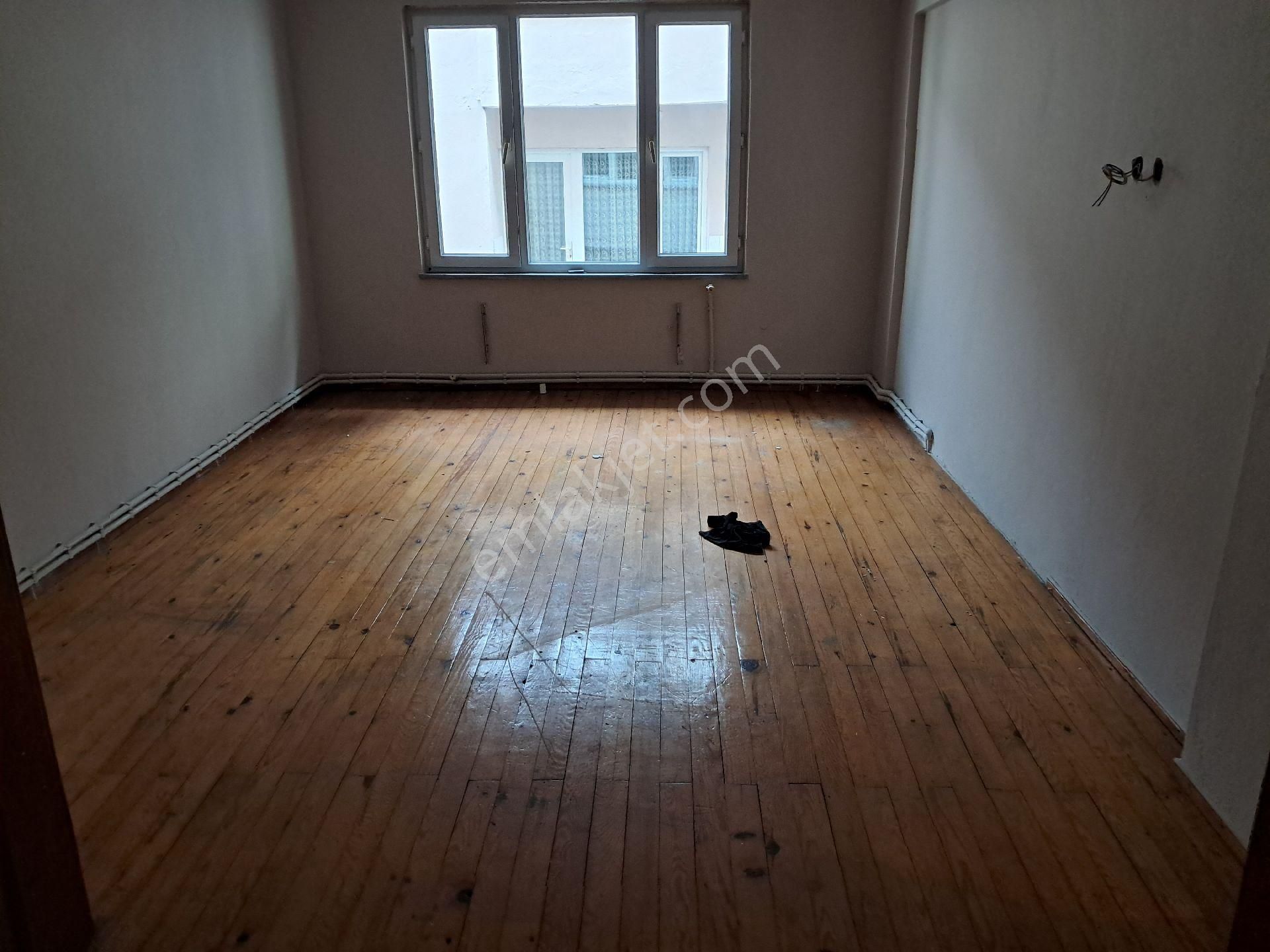 Bursa Baruthane Mahallesinde Satılık Üç - Görsel 16