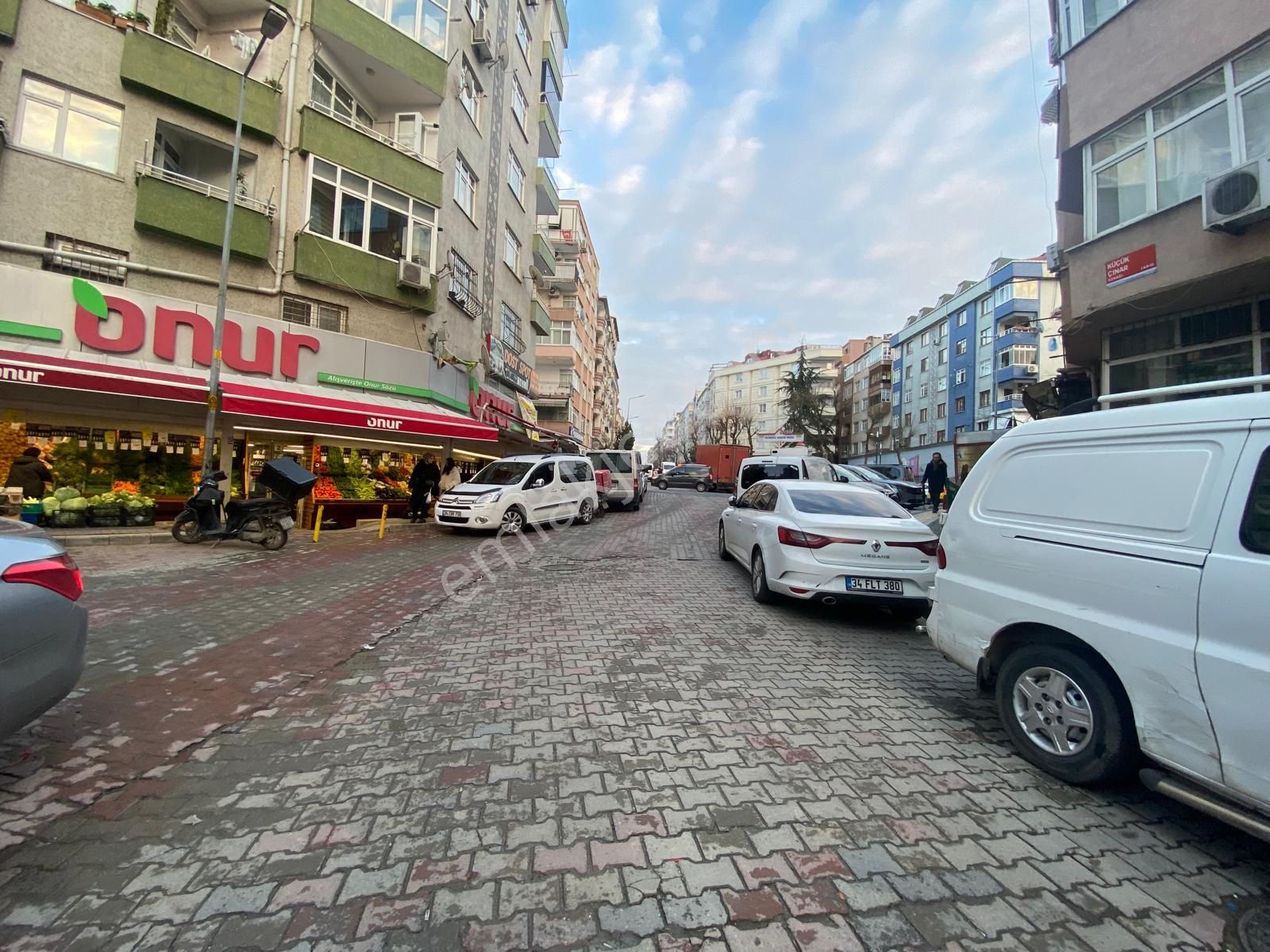 İstanbul House'dan Bahçelievler'de 3+1 Asansörlü Ara Kat Daire