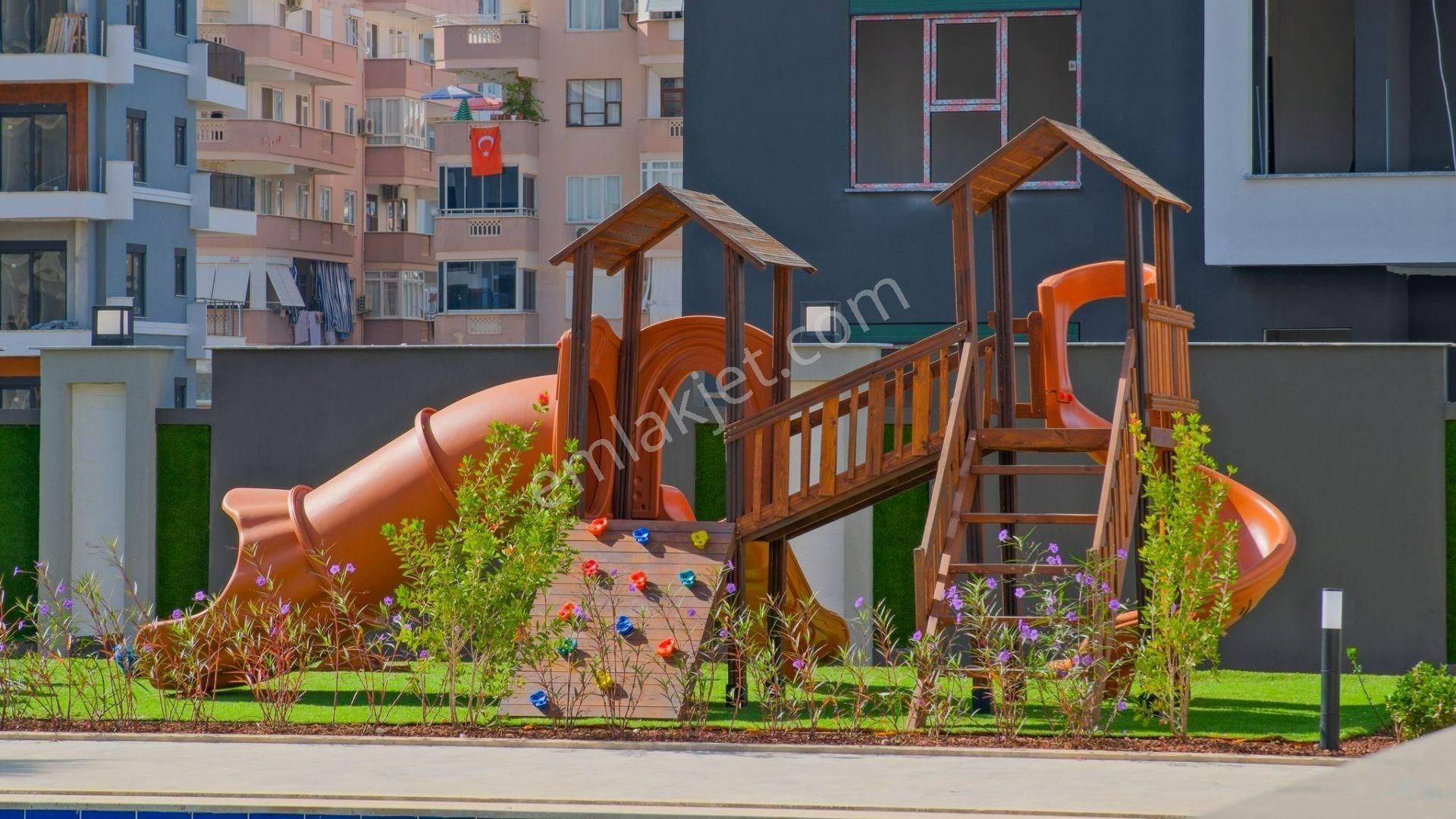 Alanya Mahmutlar’da Full Kompleks Eşyalı 1+1 Satılık Daire - Görsel 18