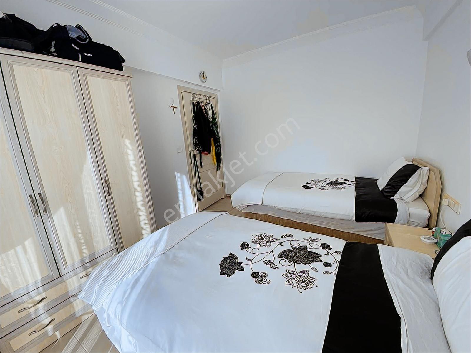 Fethiye Foça Mah.de İlkon'dan Satılık Deniz Manzaralı 2+1 - Görsel 5