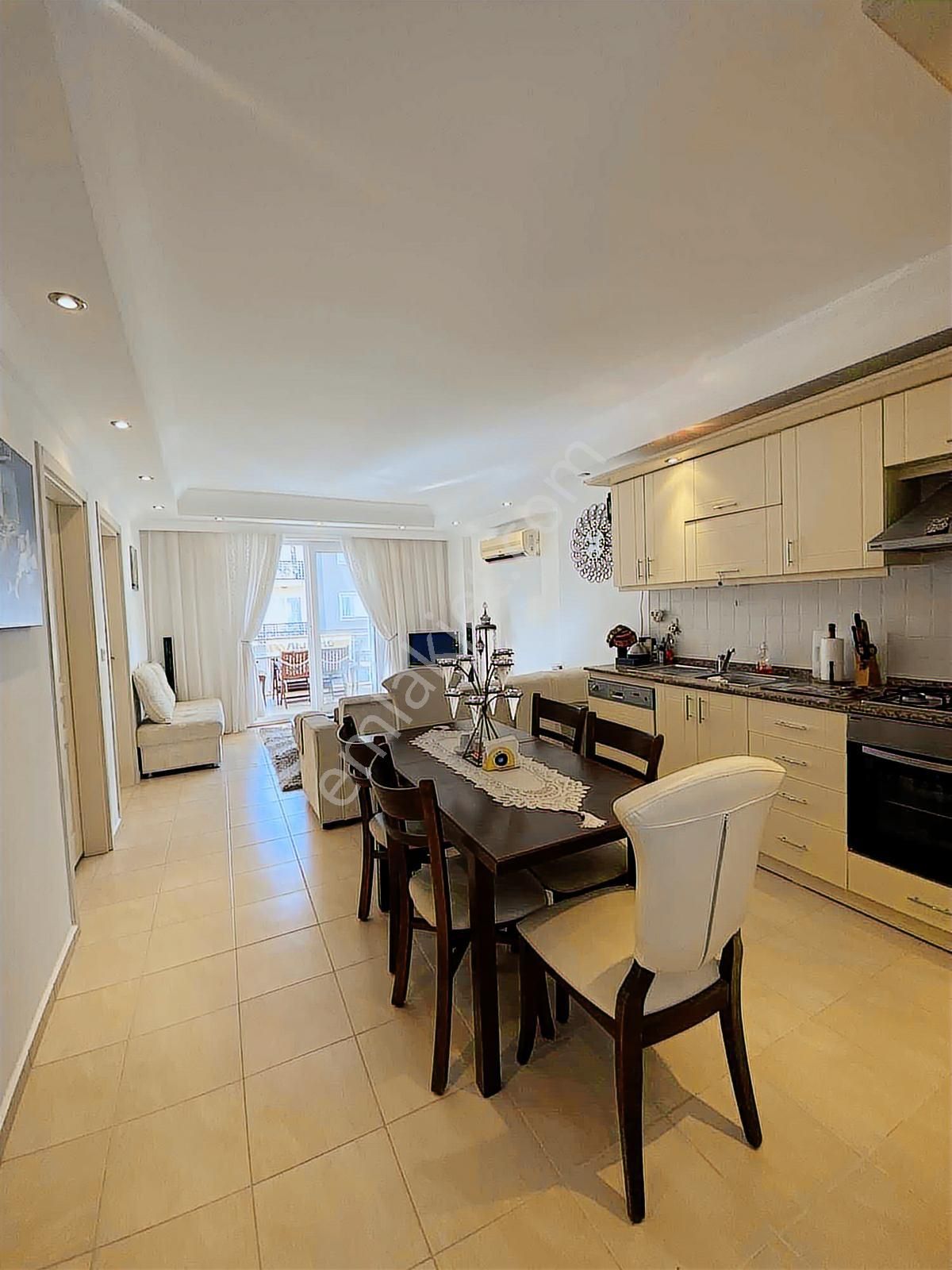 Fethiye Foça Mah.de İlkon'dan Satılık Deniz Manzaralı 2+1 - Görsel 9