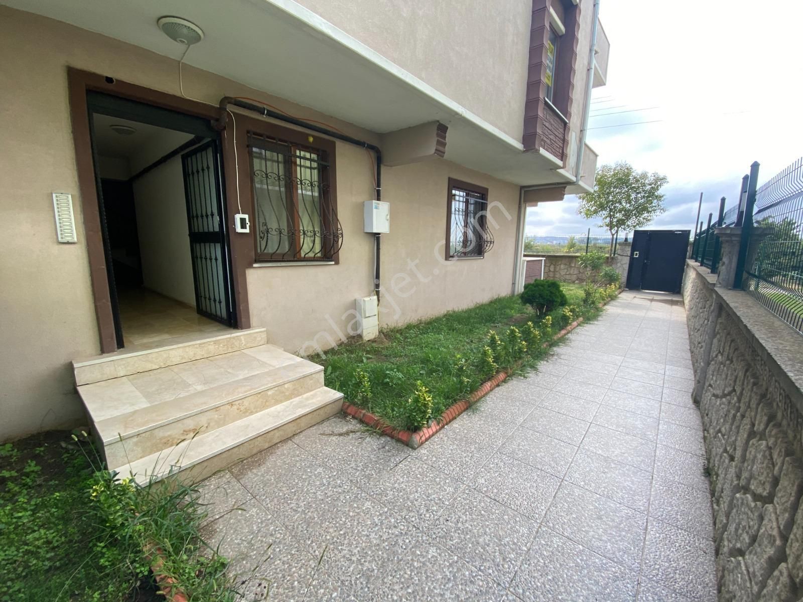 Havuzlu Site Ayrıcalığıyla Karasu'da Geniş 2+1 Satılık Daire - Görsel 6