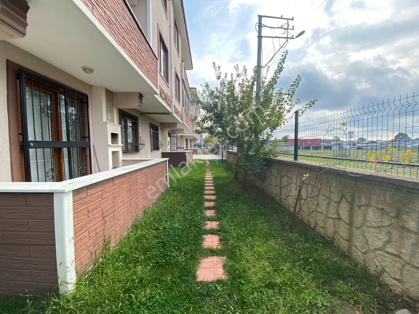 Havuzlu Site Ayrıcalığıyla Karasu'da Geniş 2+1 Satılık Daire - Görsel 4