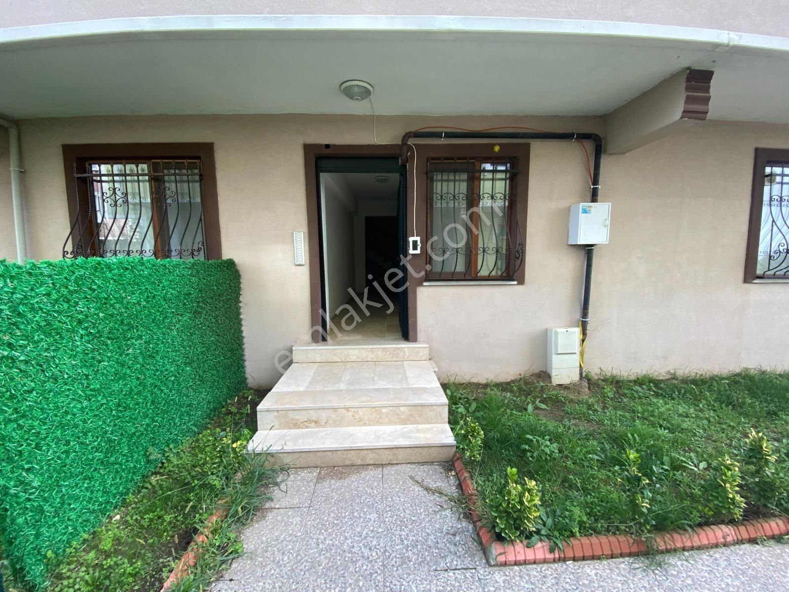 Havuzlu Site Ayrıcalığıyla Karasu'da Geniş 2+1 Satılık Daire - Görsel 5