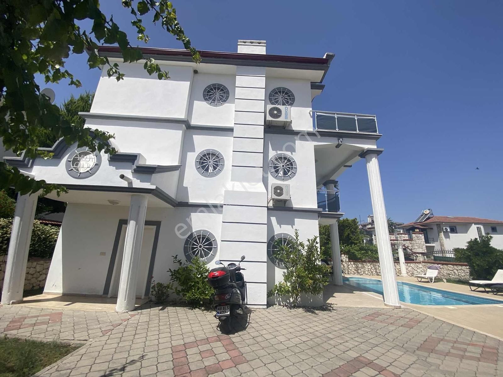 Fethiye Foça Mah.de İlkon'dan Müstakil 3+1 Villa - Görsel 8