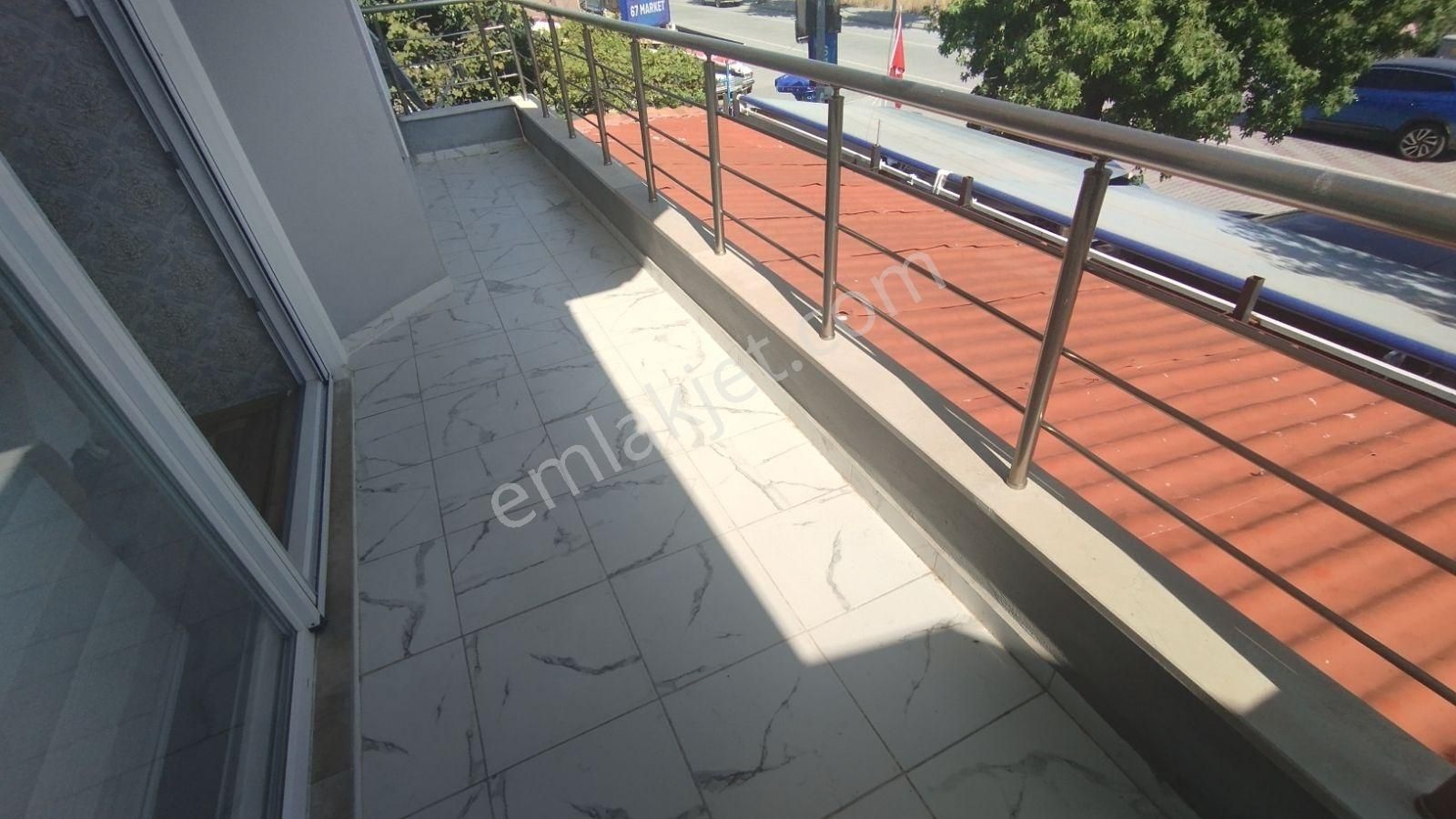 Foça'da Cadde Üstünde İlkon'dan Satılık 3+1 Lüks Villa Ve Dükkan - Görsel 23