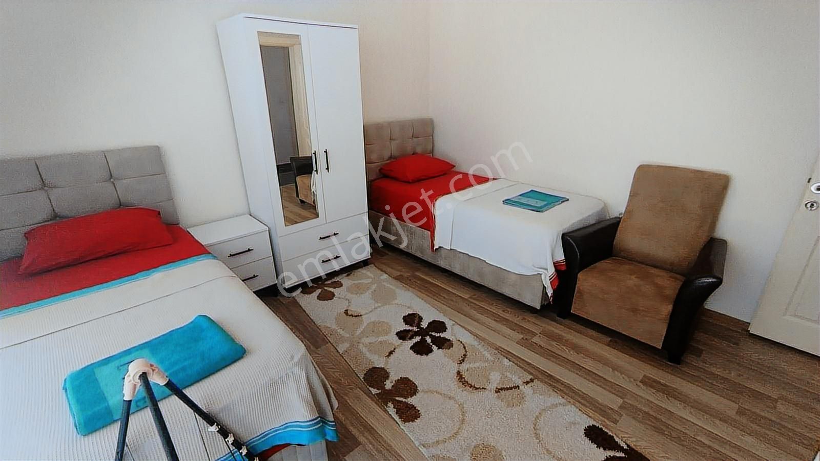 Foça'da Cadde Üstünde İlkon'dan Satılık 3+1 Lüks Villa Ve Dükkan - Görsel 7