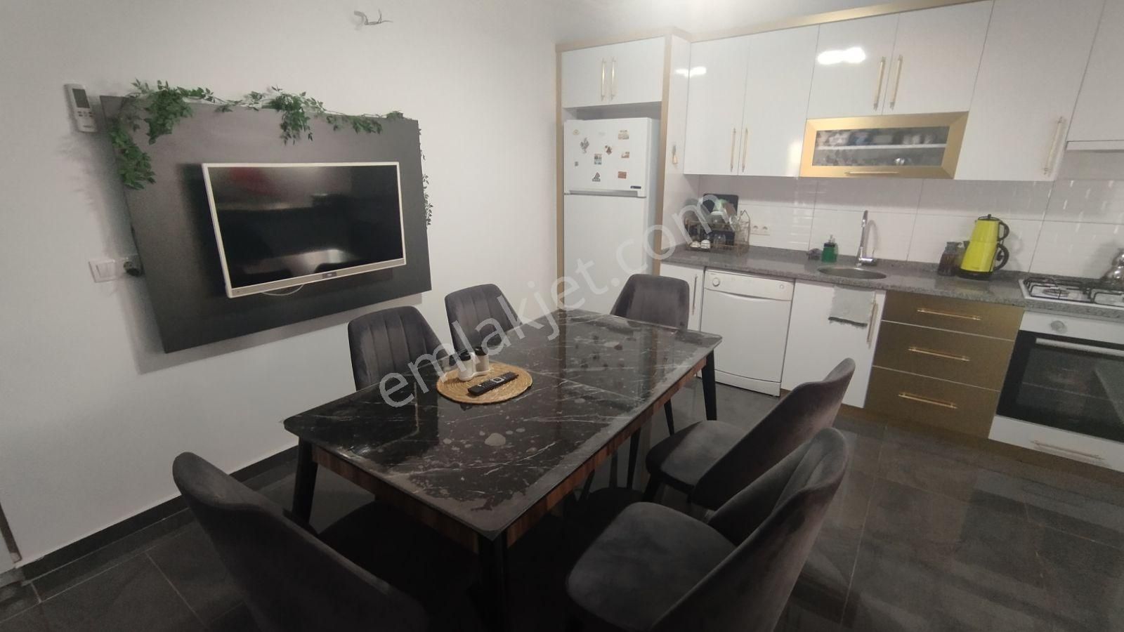 Foça'da Cadde Üstünde İlkon'dan Satılık 3+1 Lüks Villa Ve Dükkan - Görsel 17