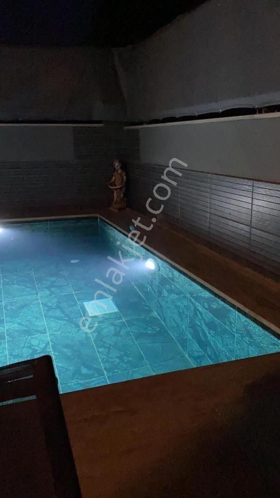 Foça'da Cadde Üstünde İlkon'dan Satılık 3+1 Lüks Villa Ve Dükkan - Görsel 15