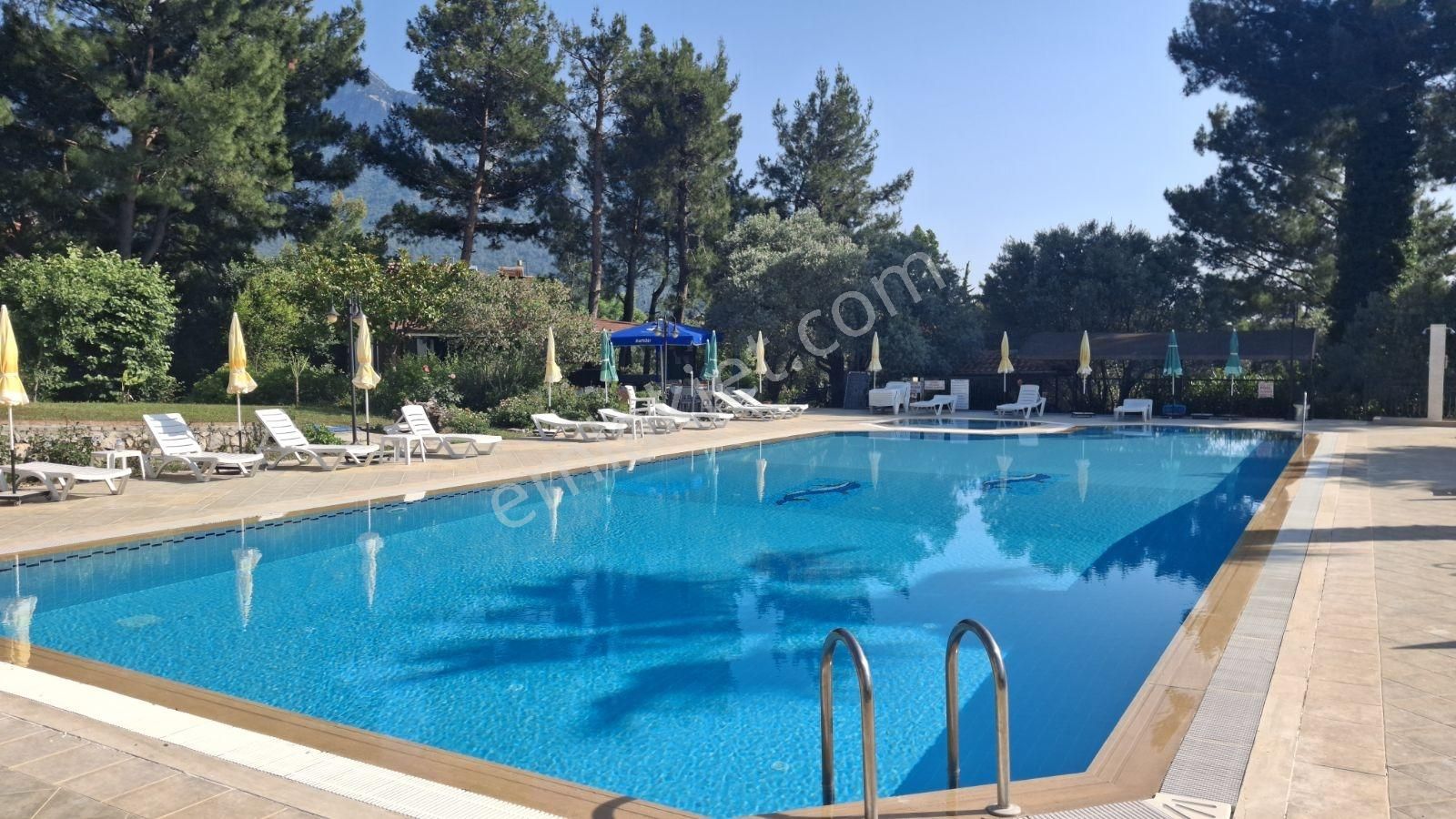 Fethiye Ölüdeniz Ovacık Mah.ilkon'dan Satılık Havuzlu 2+1 Daire