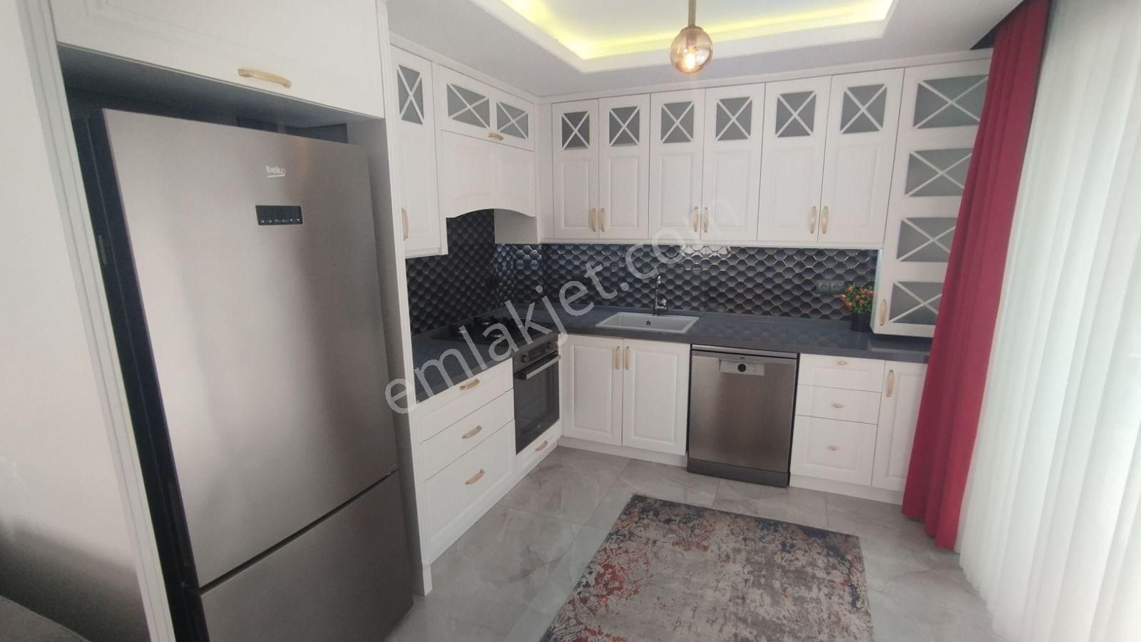 İlkon'dan Fethiye Karagedik'te Havuzlu Ve Ruhsatlı 4+1 Villa - Görsel 11