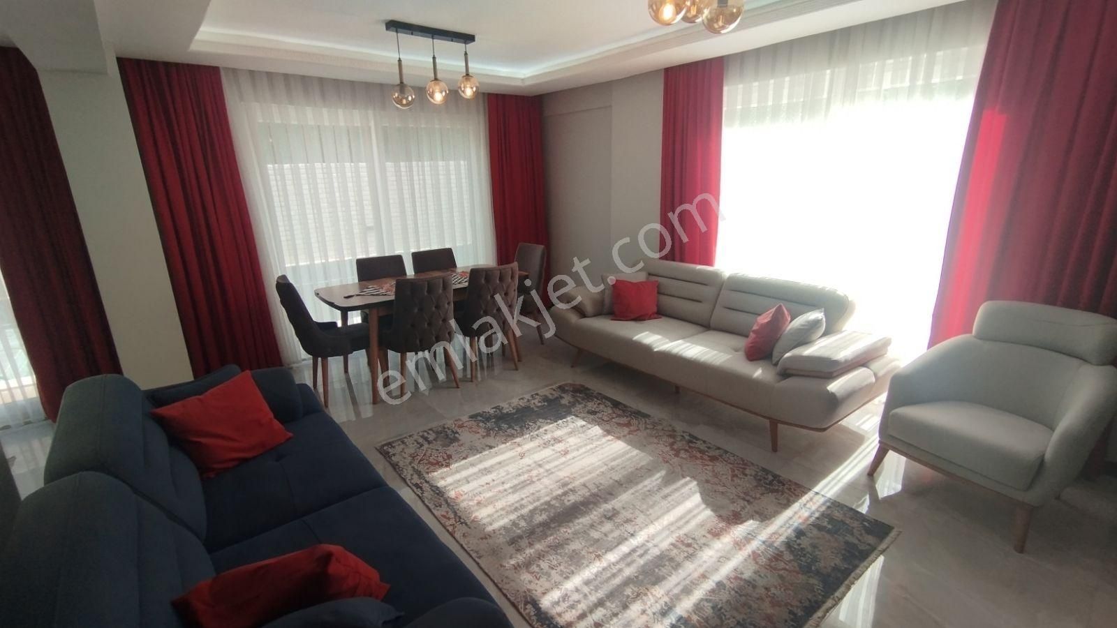 İlkon'dan Fethiye Karagedik'te Havuzlu Ve Ruhsatlı 4+1 Villa - Görsel 12