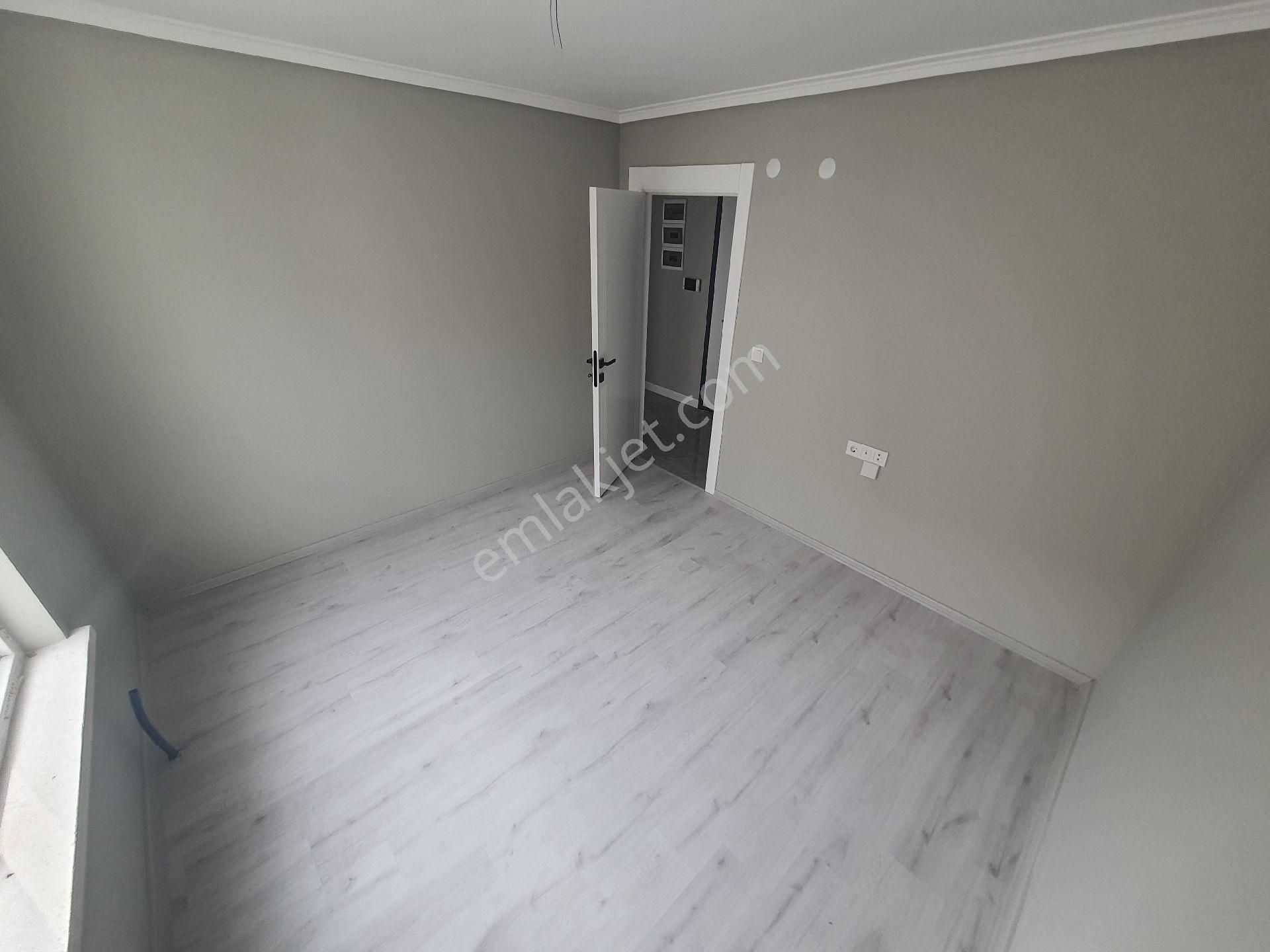 Kent'ten Mutlu Mh.cadde Üzeri 4+1 Çift Asansörlü Teraslı Şehir Manzaralı Fırsat Dubleks - Görsel 17