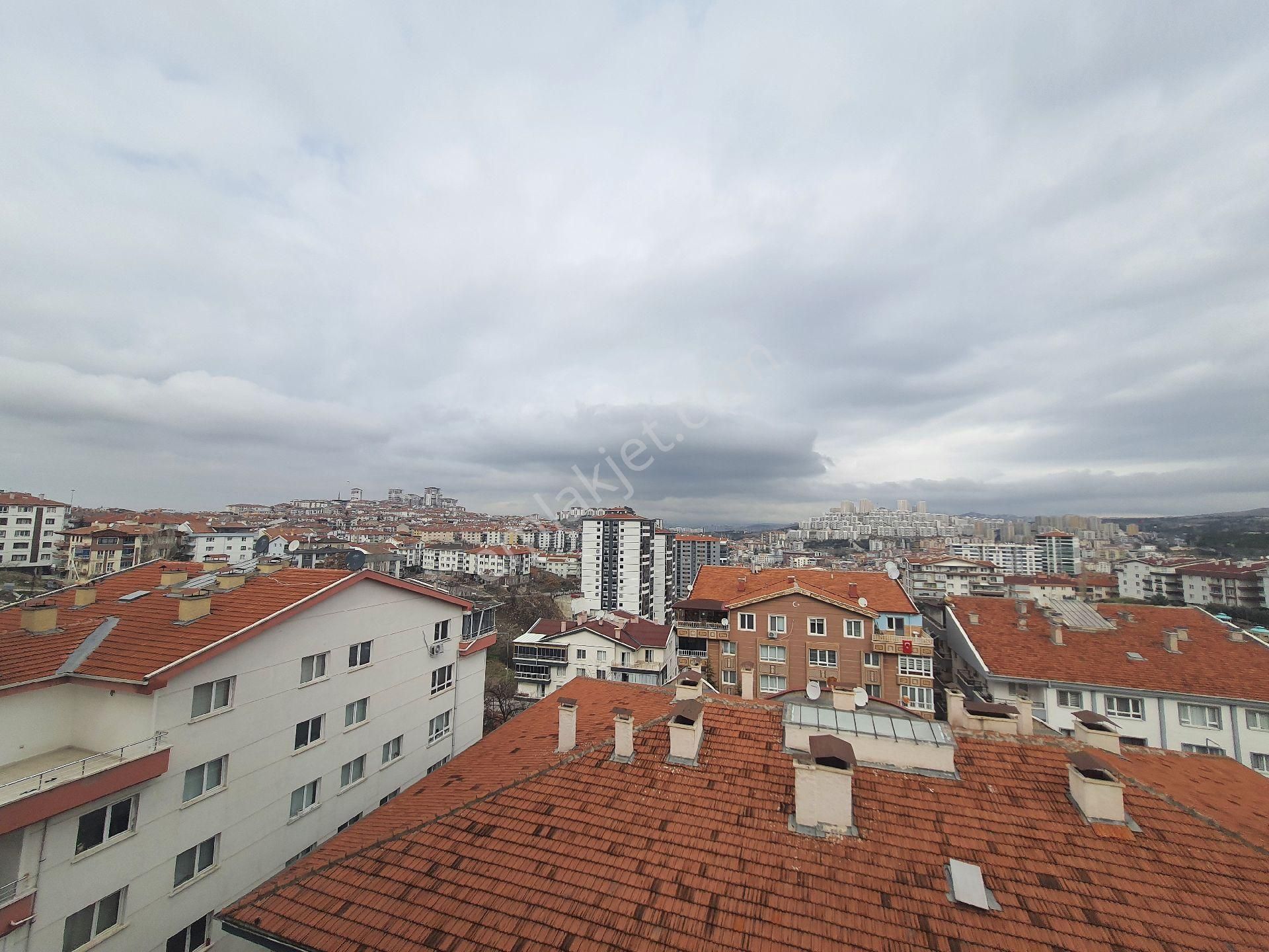 Kent'ten Mutlu Mh.cadde Üzeri 4+1 Çift Asansörlü Teraslı Şehir Manzaralı Fırsat Dubleks - Görsel 9