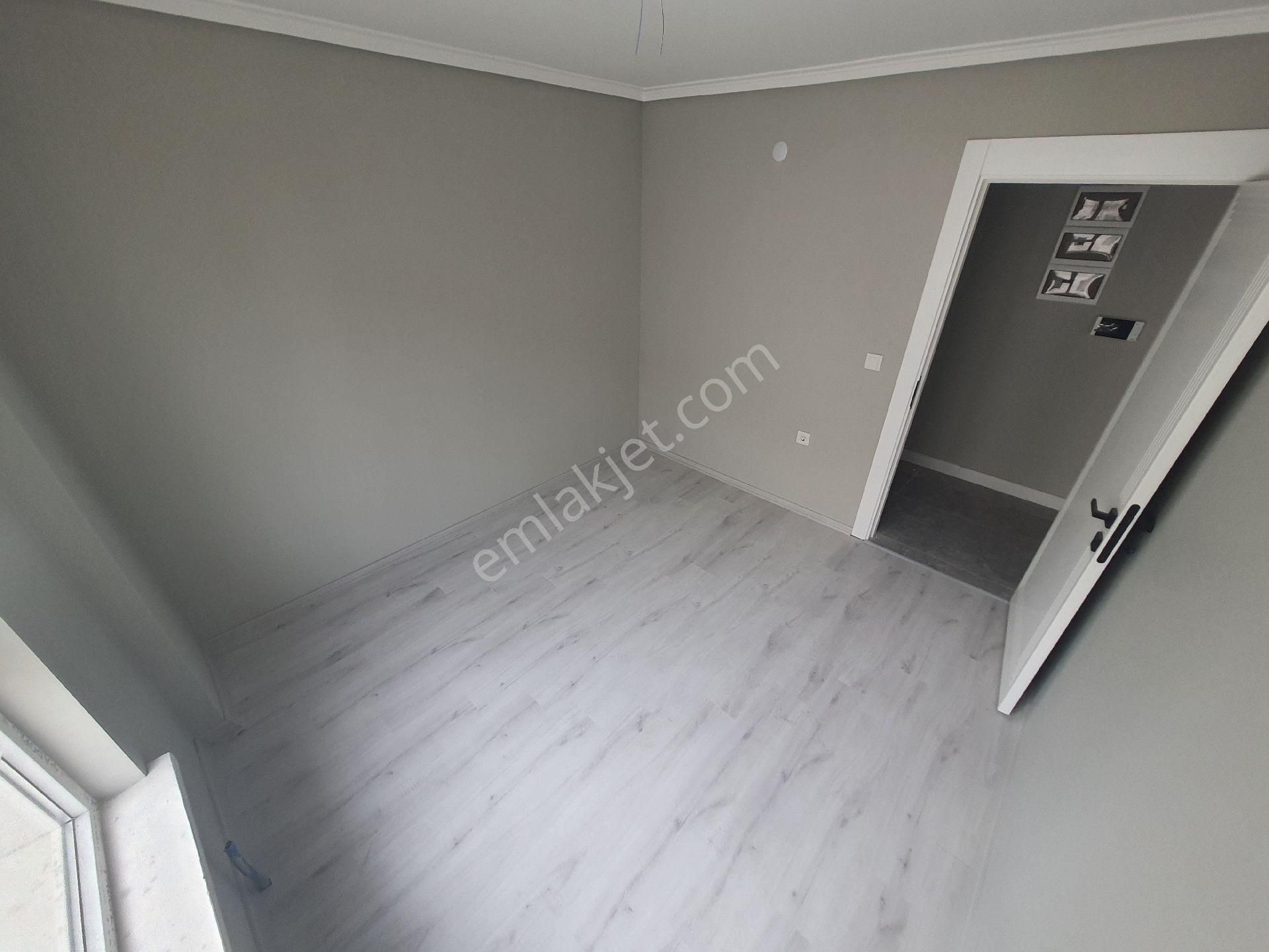 Kent'ten Mutlu Mh.cadde Üzeri 4+1 Çift Asansörlü Teraslı Şehir Manzaralı Fırsat Dubleks - Görsel 22