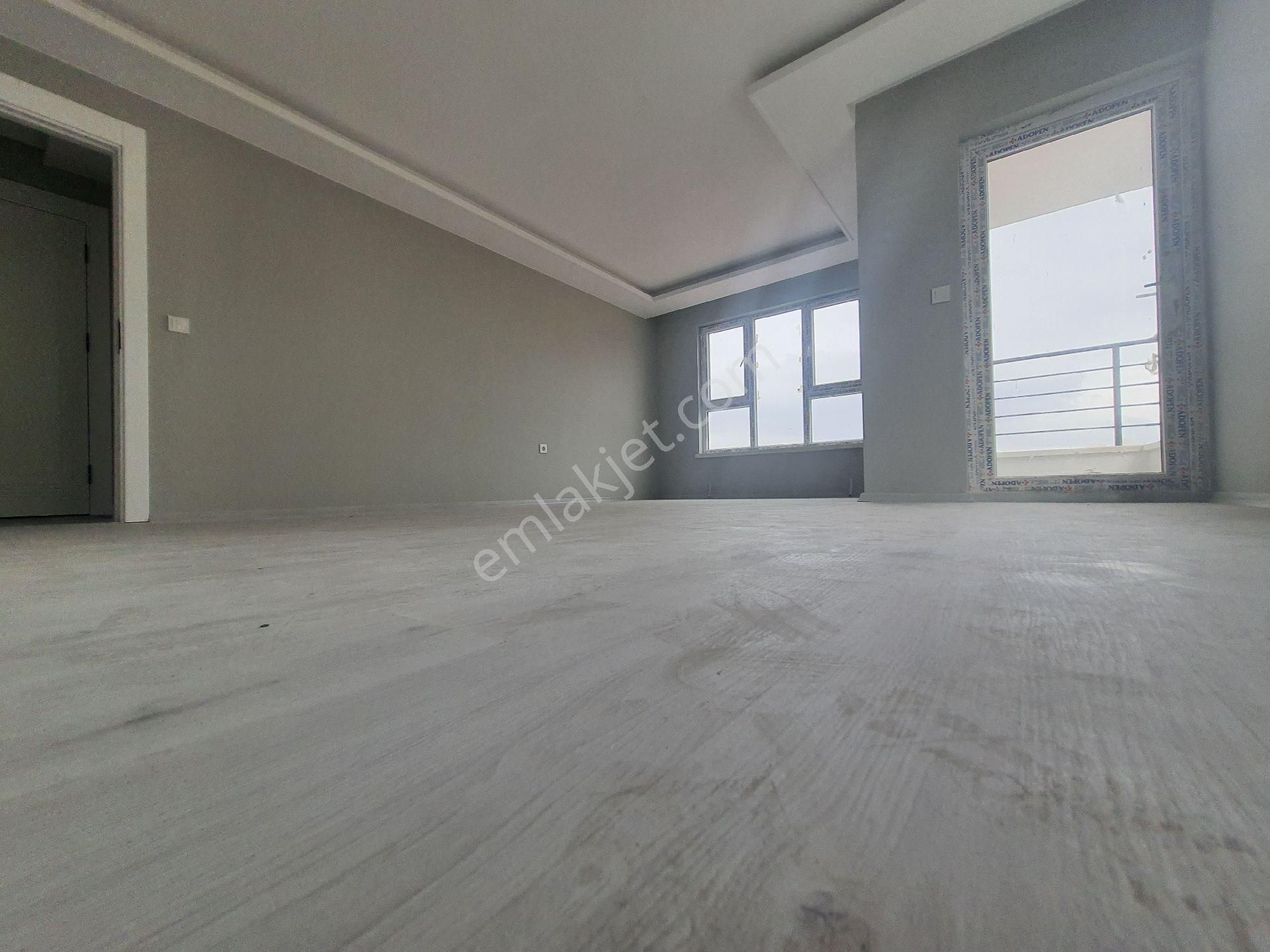 Kent'ten Mutlu Mh.cadde Üzeri 4+1 Çift Asansörlü Teraslı Şehir Manzaralı Fırsat Dubleks - Görsel 7