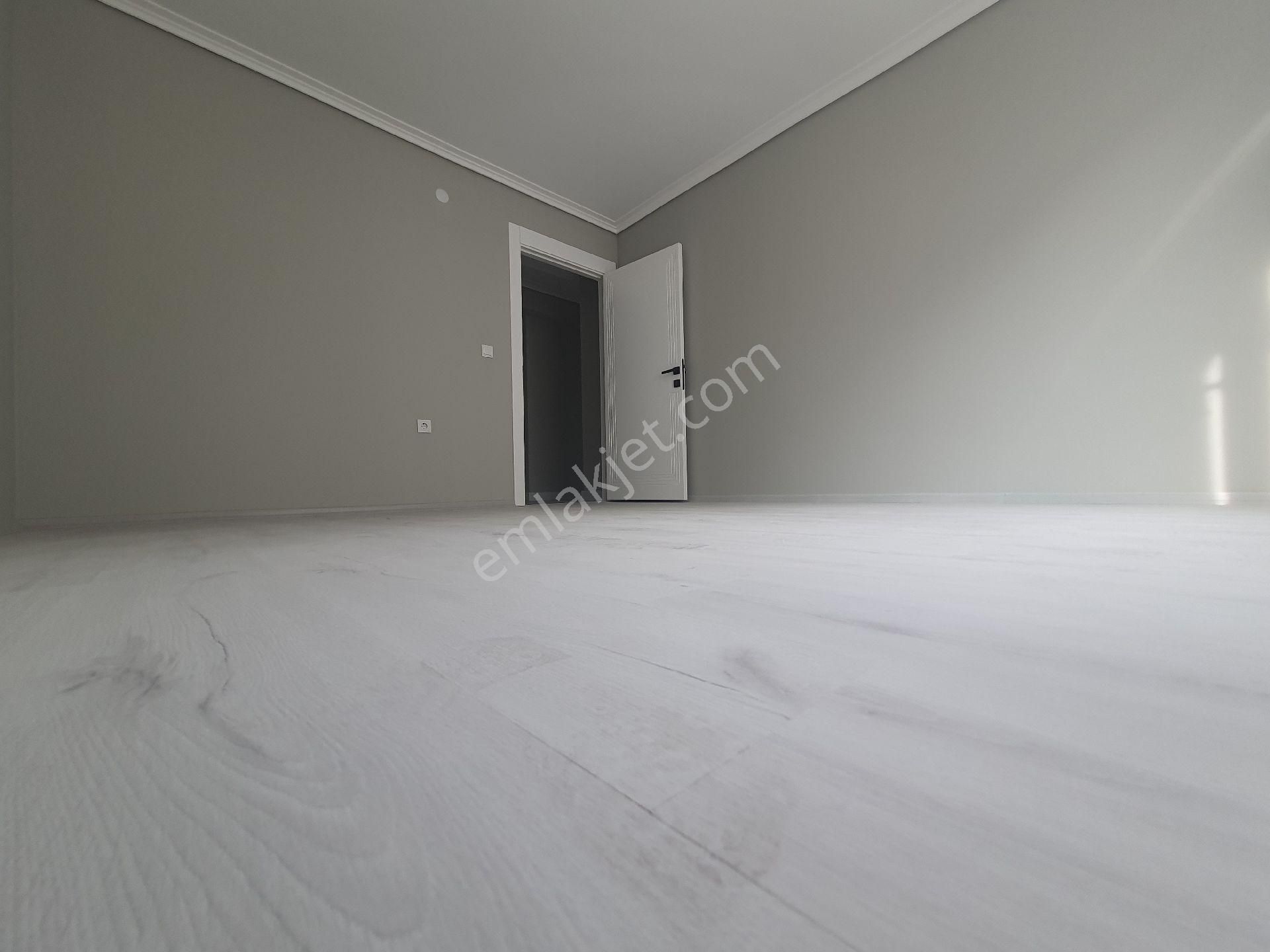 Kent'ten Mutlu Mh.cadde Üzeri 4+1 Çift Asansörlü Teraslı Şehir Manzaralı Fırsat Dubleks - Görsel 24