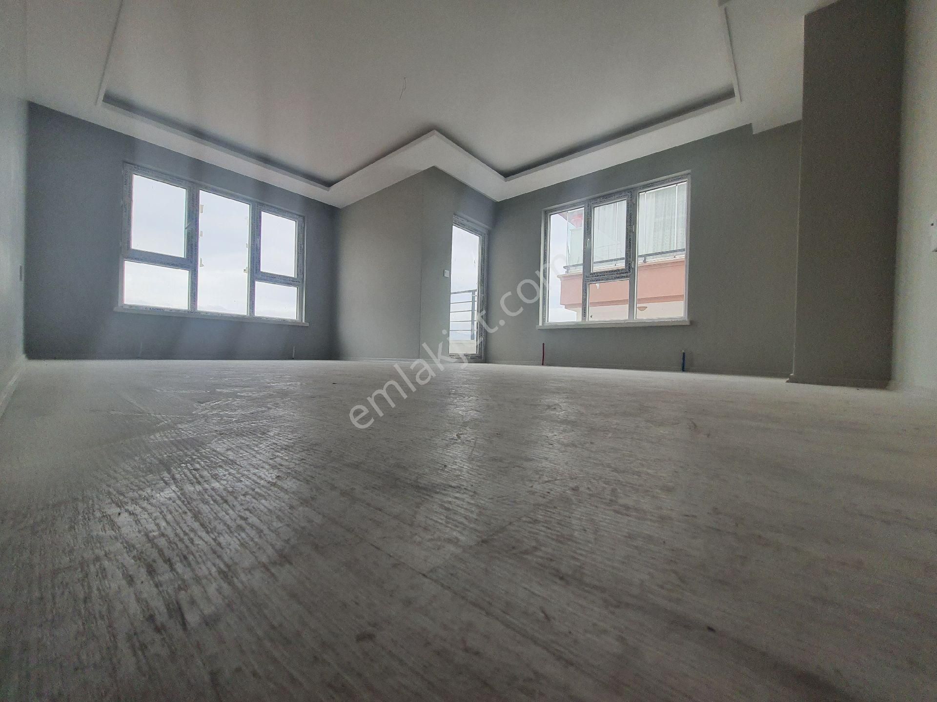 Kent'ten Mutlu Mh.cadde Üzeri 4+1 Çift Asansörlü Teraslı Şehir Manzaralı Fırsat Dubleks - Görsel 6