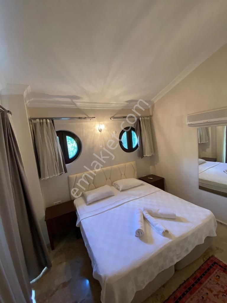 İlkon'dan Göcek/inlice'de Satılık 3+1 Eşyalı Taş Villa - Görsel 17