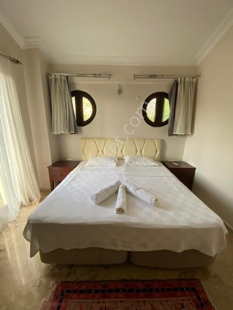 İlkon'dan Göcek/inlice'de Satılık 3+1 Eşyalı Taş Villa - Görsel 16