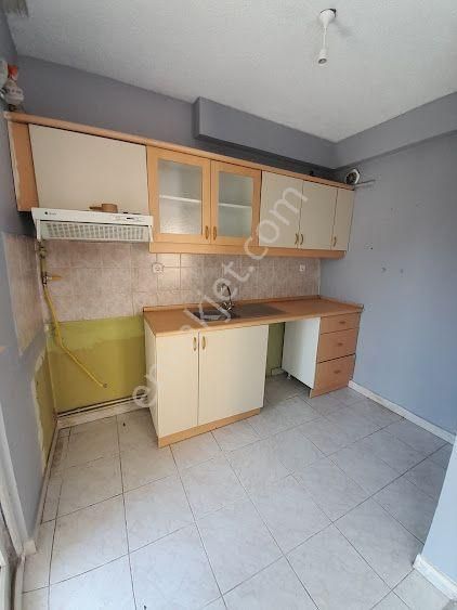 Küçükçekmece Atakent 3.etap 560 Ada Da Arakat Güney Cepheli Satılık 1+1 57m2 Daire - Görsel 28