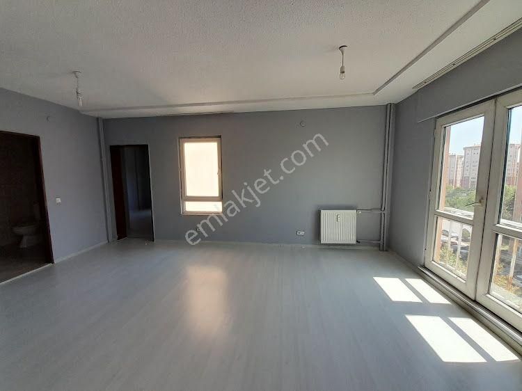 Küçükçekmece Atakent 3.etap 560 Ada Da Arakat Güney Cepheli Satılık 1+1 57m2 Daire - Görsel 30