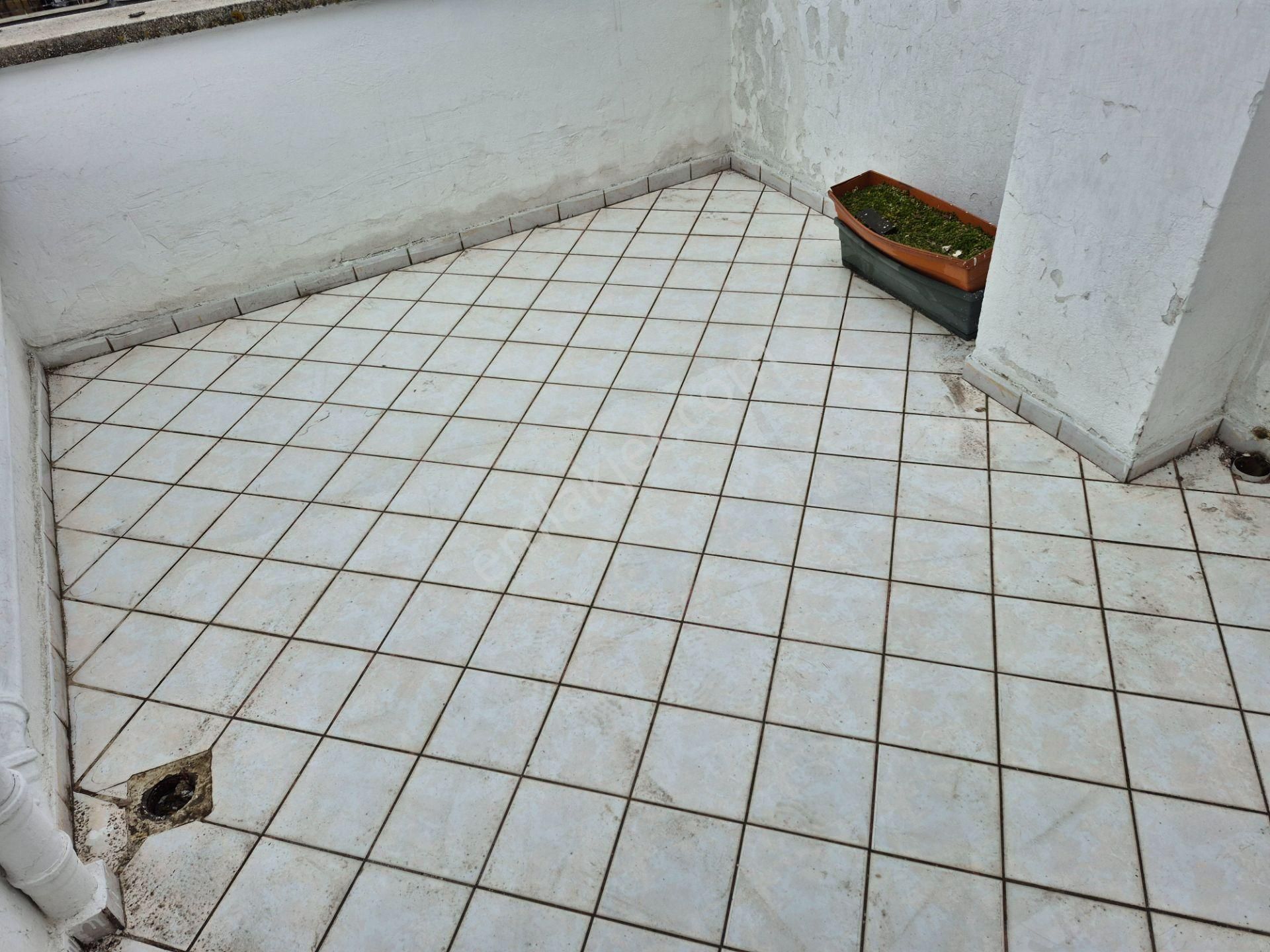 Ragıp Tüzün Mah. 2 Salon 6 Oda 1 Açık Teras 1 Kapalı Teras 3 Banyolu Satılık Daire - Görsel 21