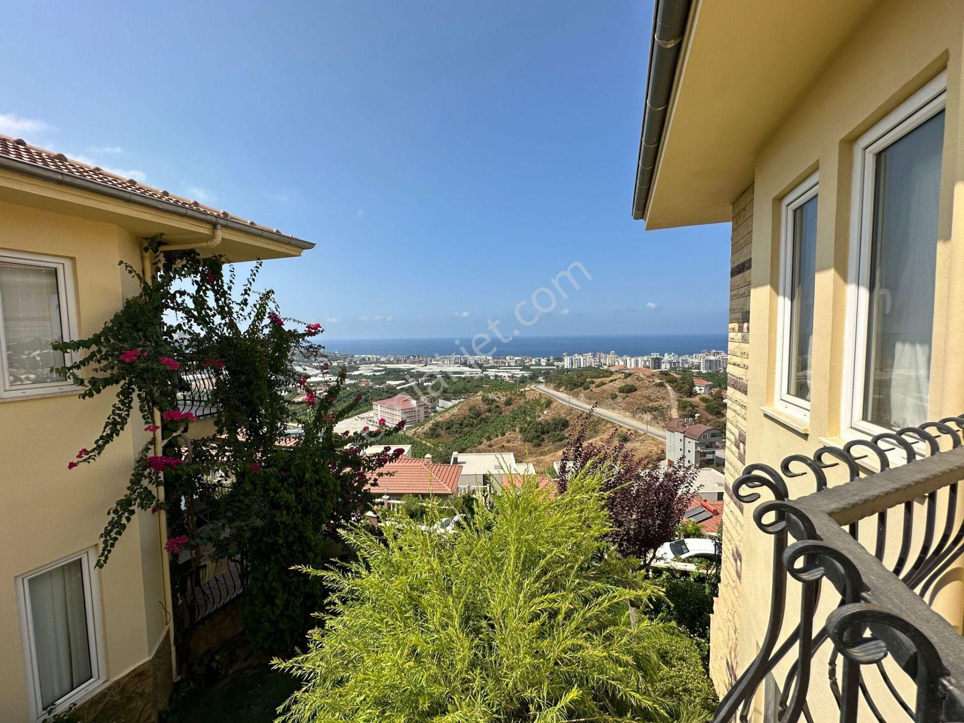 Alanya/kargıcak Gold City Vilları 4+1 Dubleks Villa - Görsel 18
