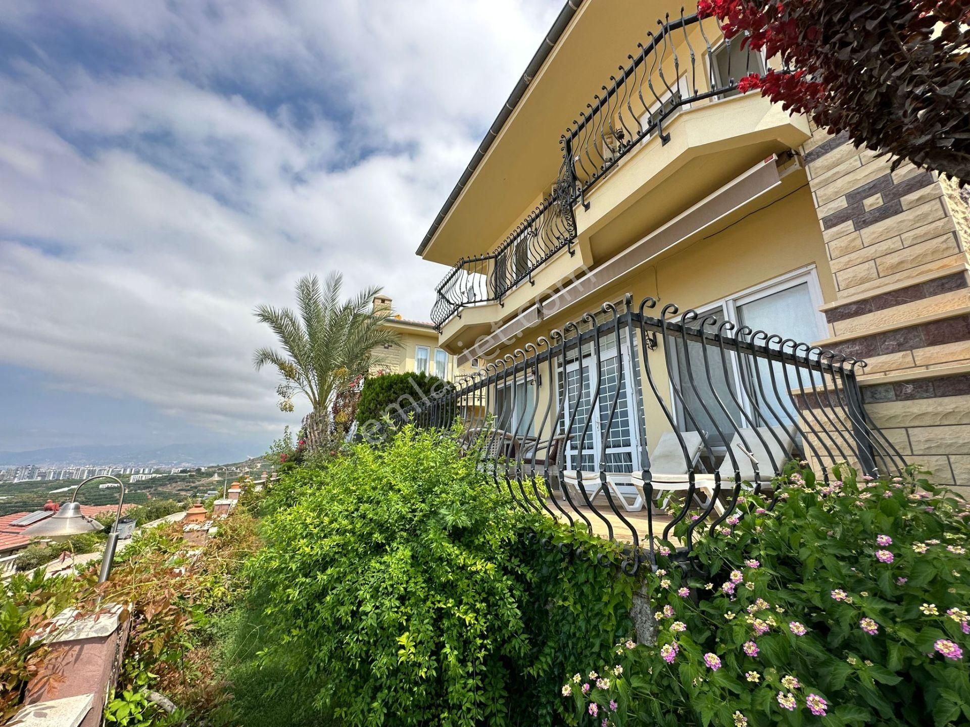 Alanya/kargıcak Gold City Vilları 4+1 Dubleks Villa - Görsel 23