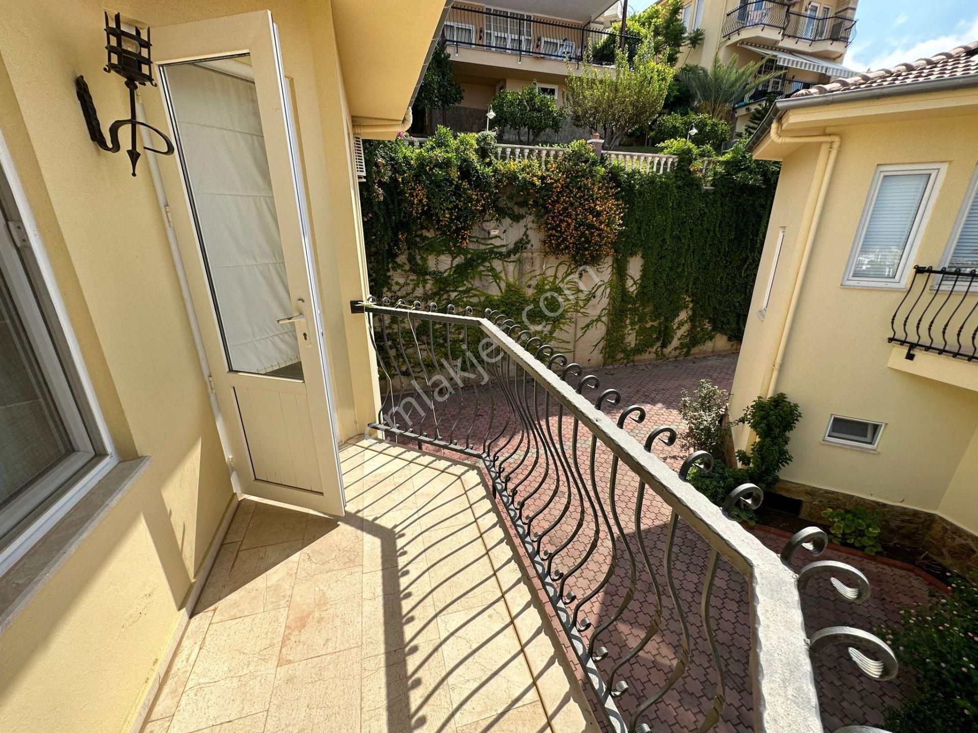 Alanya/kargıcak Gold City Vilları 4+1 Dubleks Villa - Görsel 19