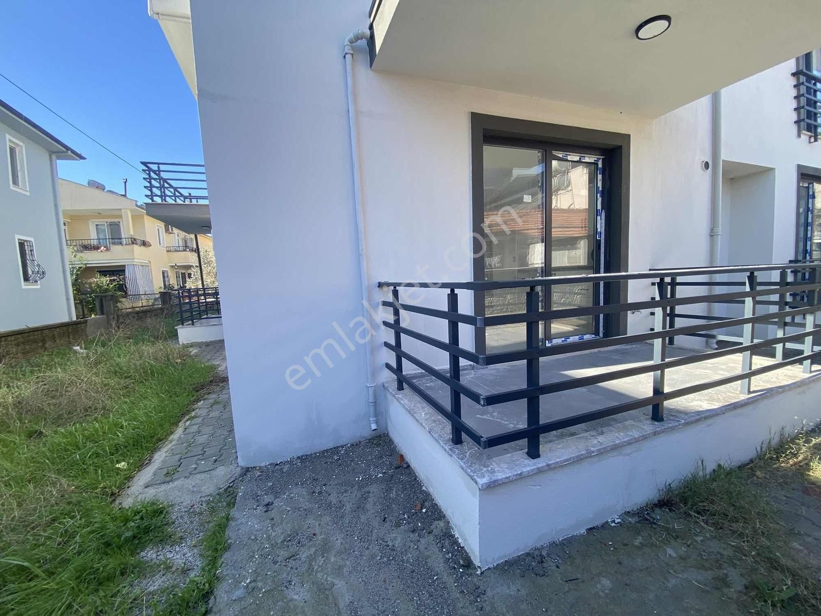 Fethiye Cami Mah.'de İlkon'dan Giriş Kat Bahçeli Sıfır 1+1 Daire - Görsel 5