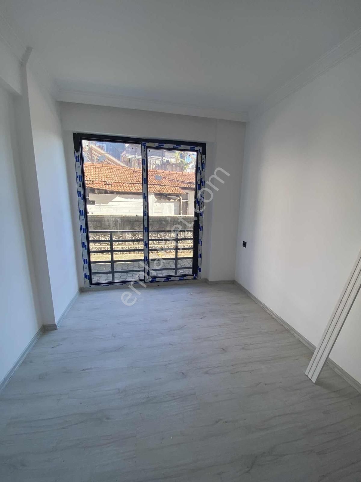 Fethiye Cami Mah.'de İlkon'dan Giriş Kat Bahçeli Sıfır 1+1 Daire - Görsel 2