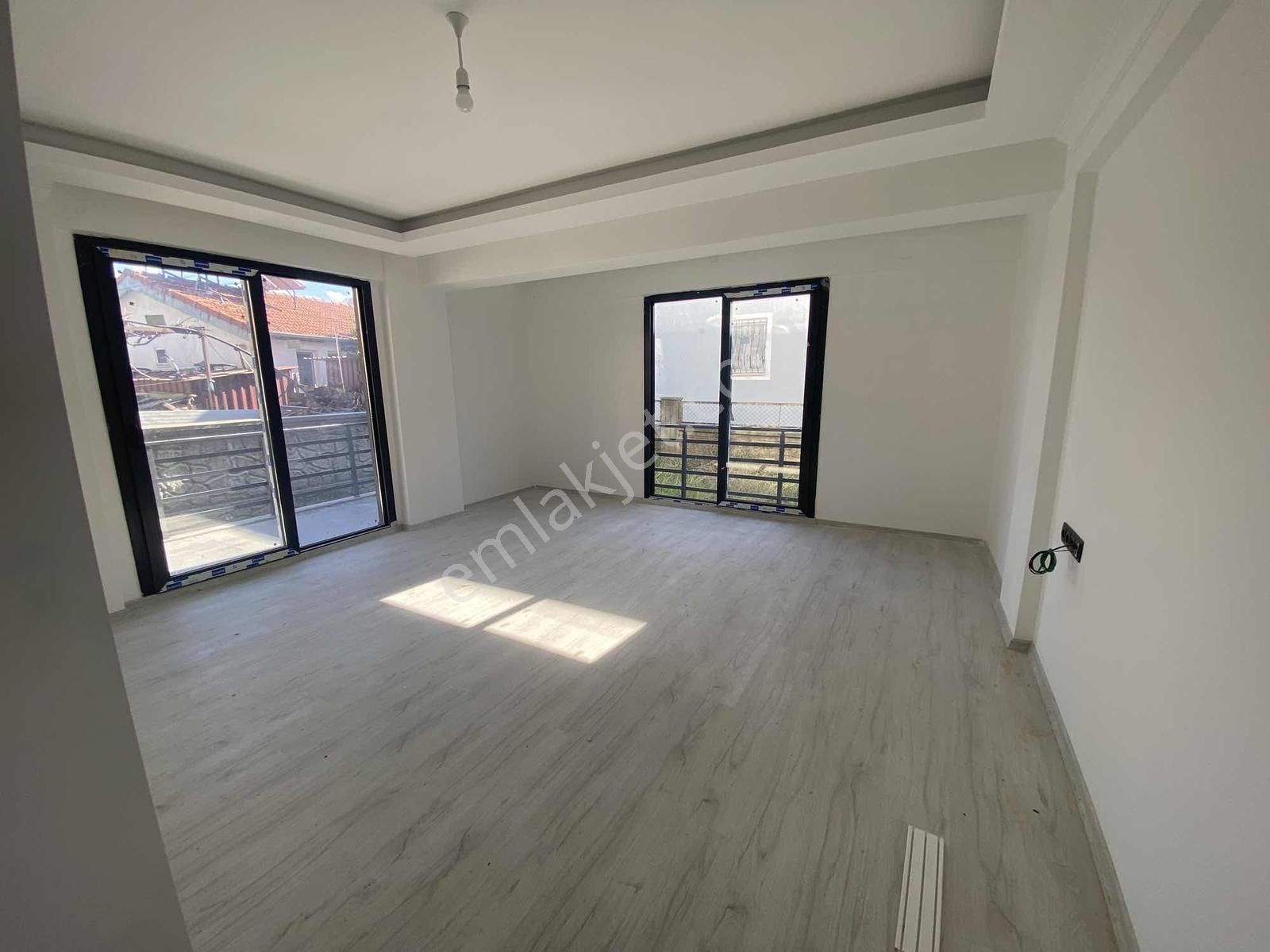 Fethiye Cami Mah.'de İlkon'dan Giriş Kat Bahçeli Sıfır 1+1 Daire - Görsel 12