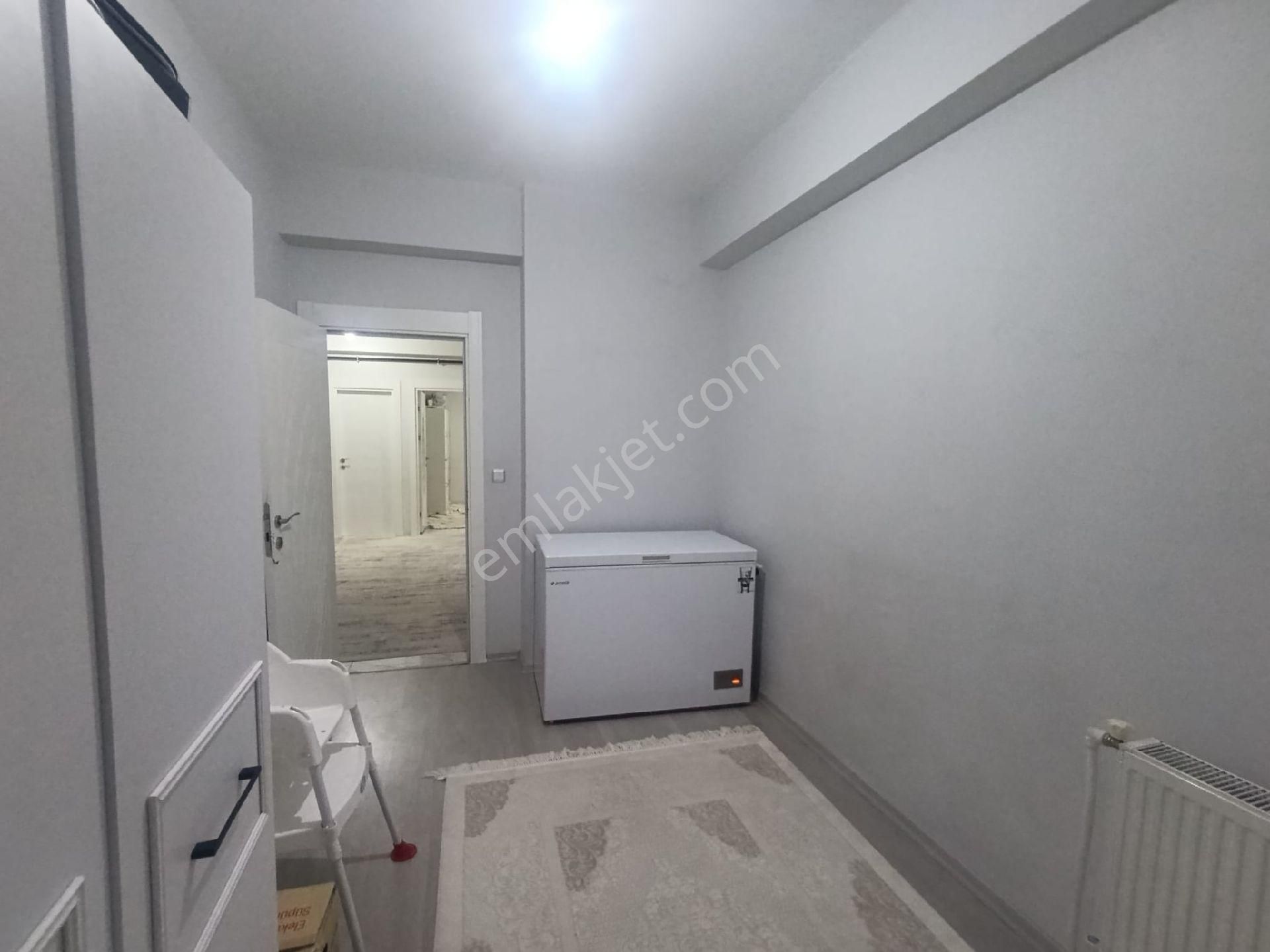 Ahmet Kaya Caddesi Civarı Urfa Yoluna Yakın 3+1 Satılık Daire!!! - Görsel 14
