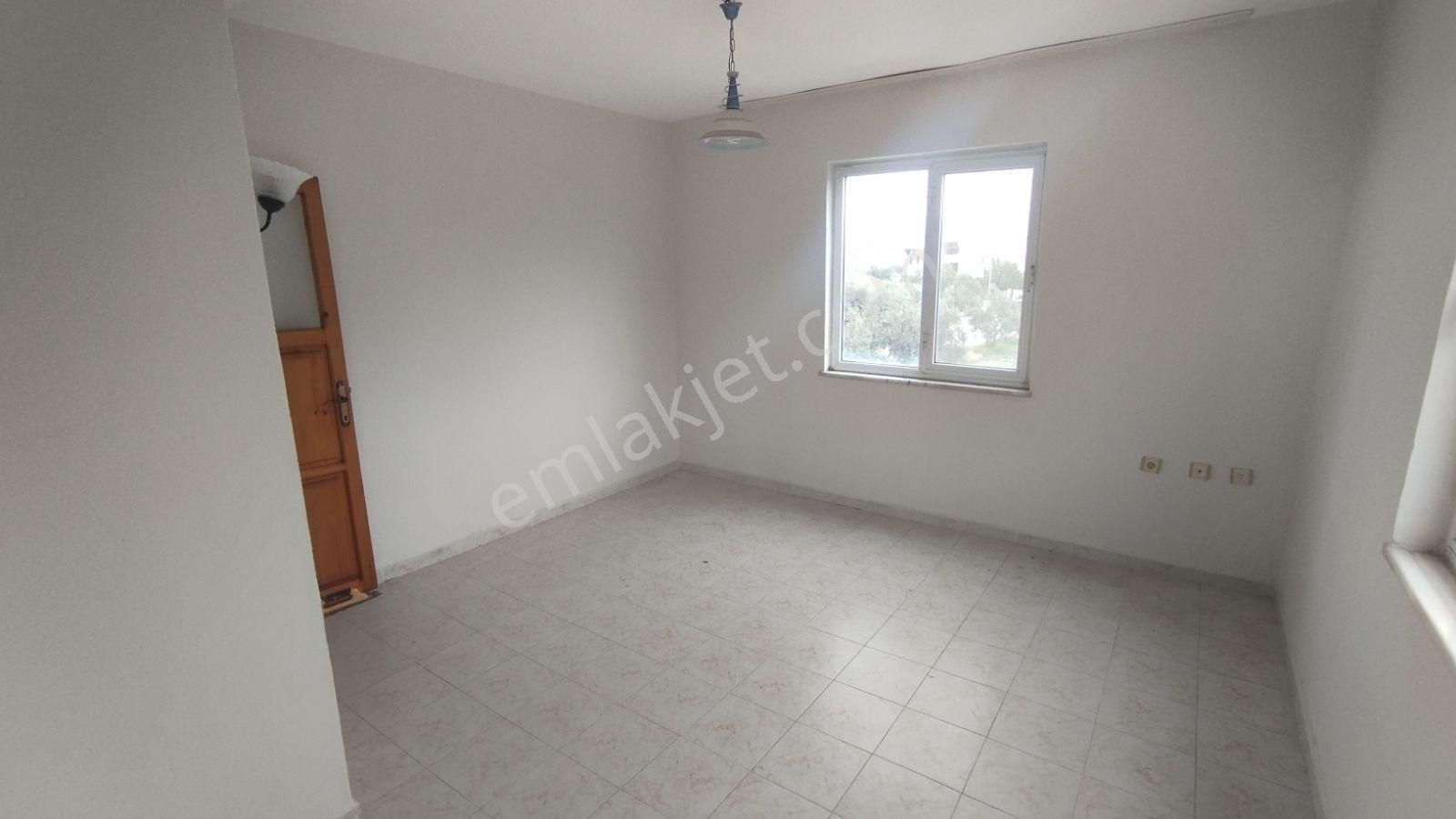 İlkon'dan Babataşı'nda Uzun Dönem Kiralık 2+1 Ara Kat Daire - Görsel 15