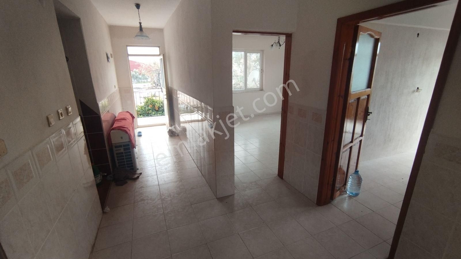 İlkon'dan Babataşı'nda Uzun Dönem Kiralık 2+1 Ara Kat Daire - Görsel 14