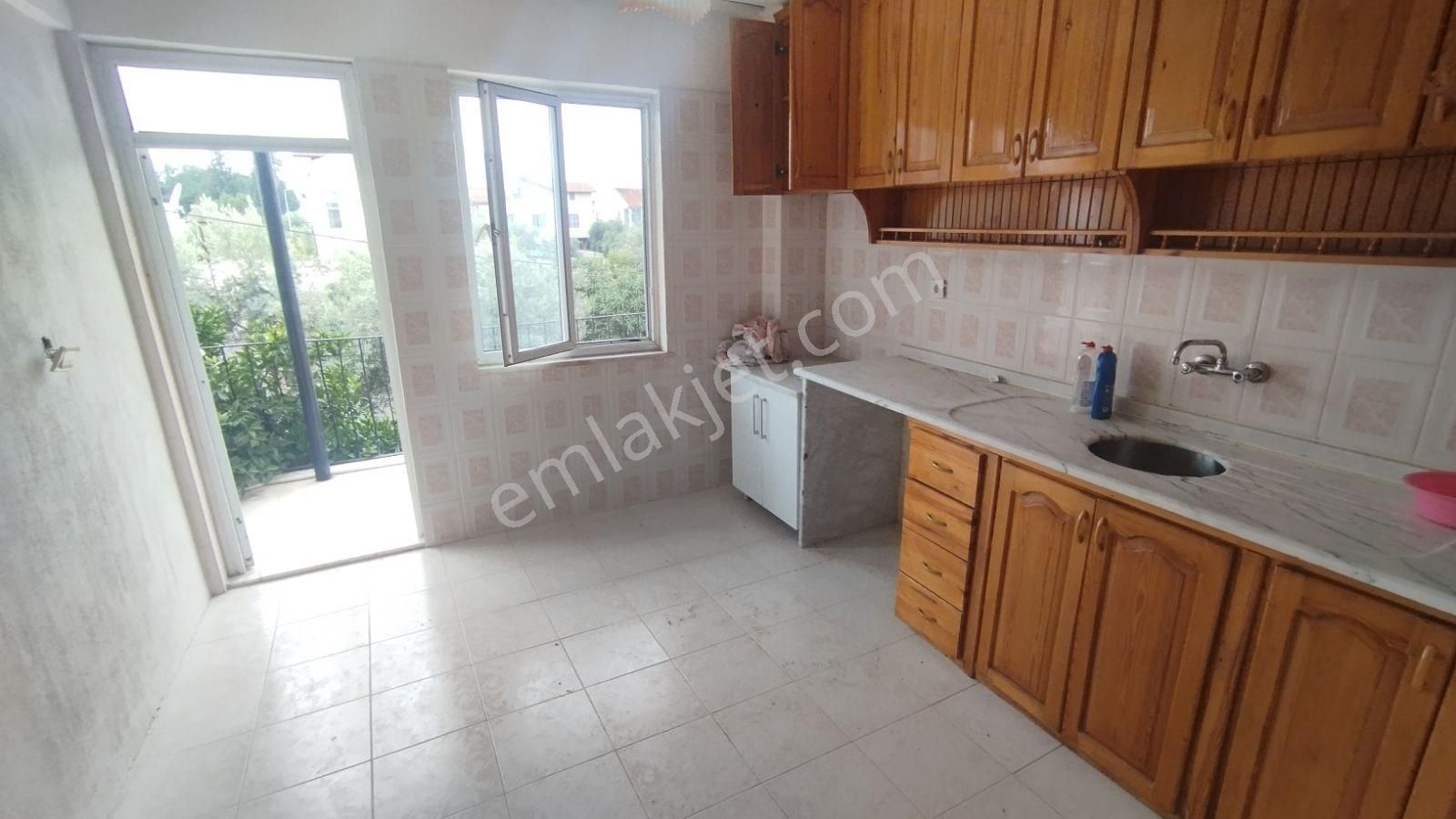 İlkon'dan Babataşı'nda Uzun Dönem Kiralık 2+1 Ara Kat Daire