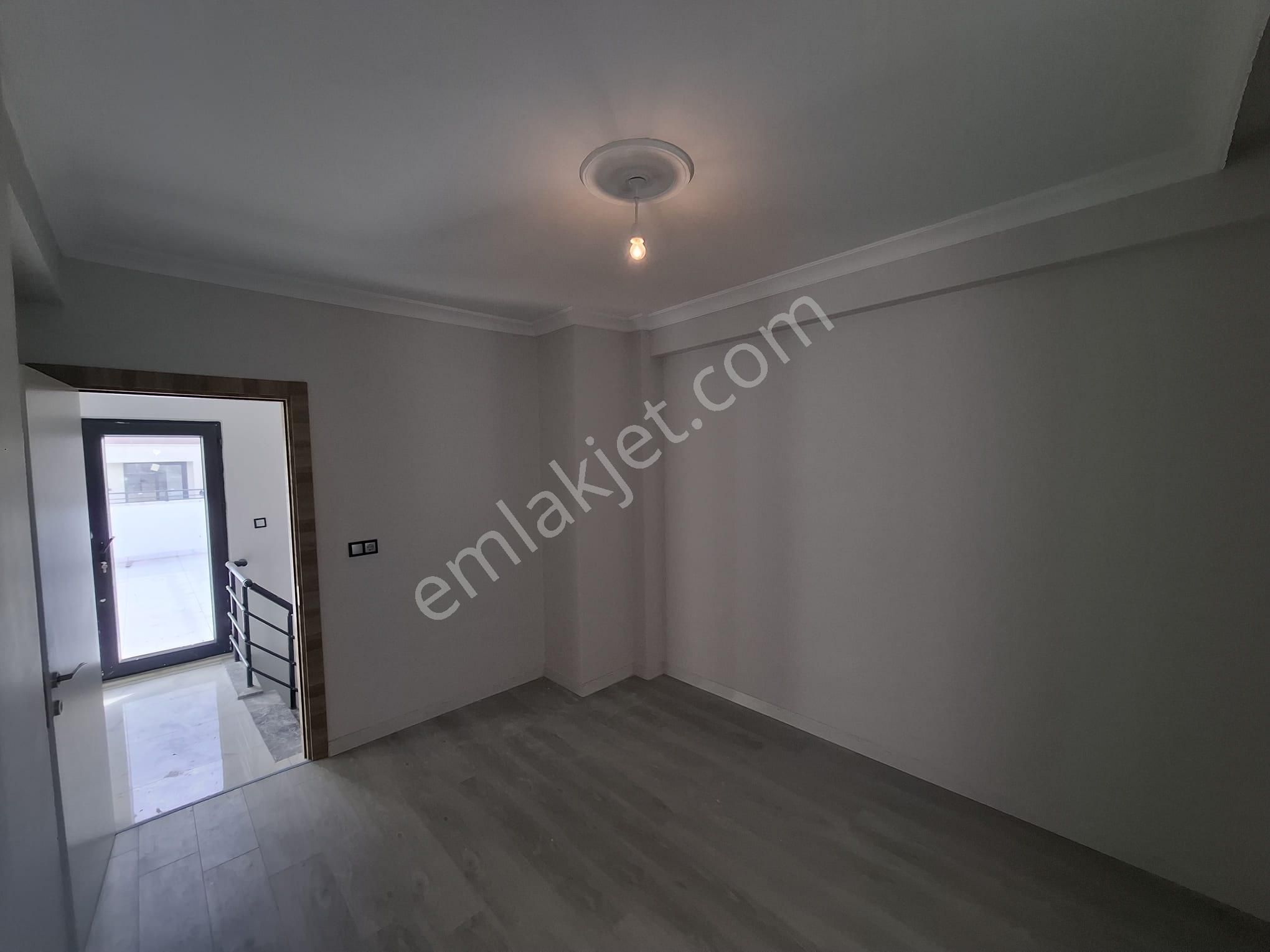 Akman'dan 4+1 Ayrı Mutfak Kat Dubleksi Teraslı Yeni Bina - Görsel 5