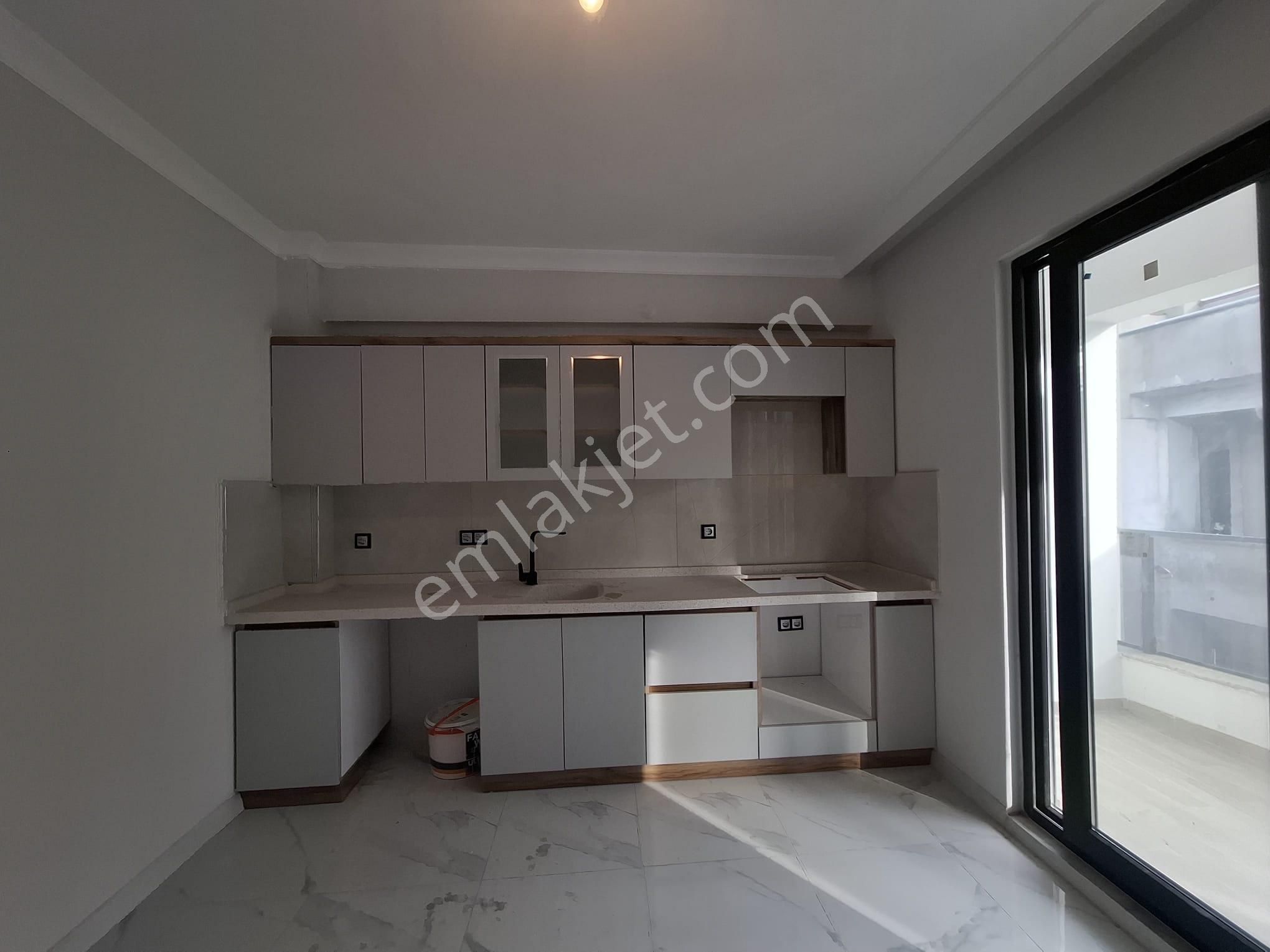 Akman'dan 4+1 Ayrı Mutfak Kat Dubleksi Teraslı Yeni Bina - Görsel 3