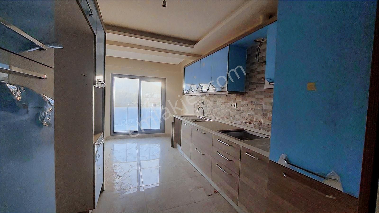 Muğla Milas Emek Mah Satılık Ebeveyn Banyolu 3+1 Daire