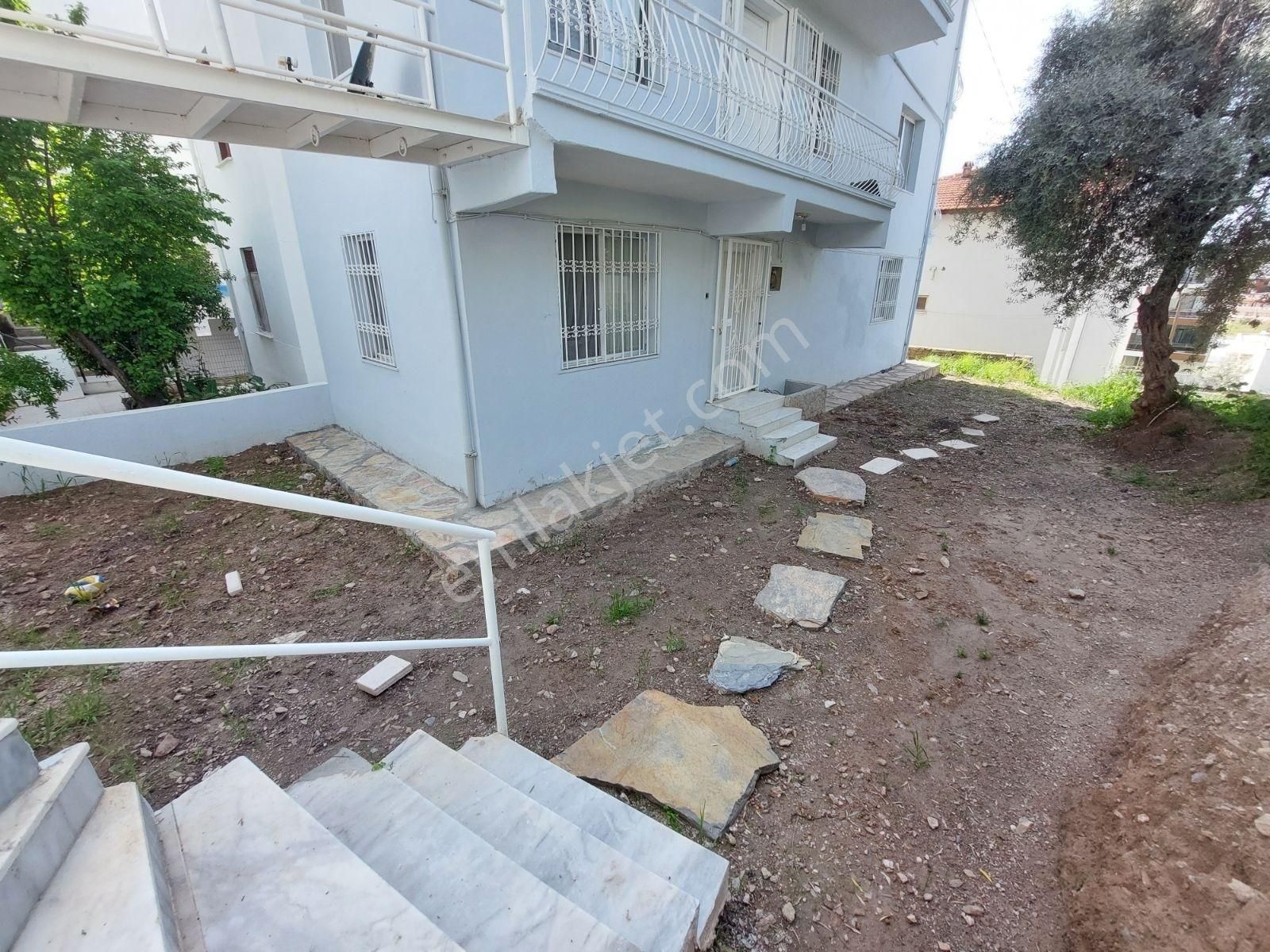 Muğla Güllük Eşyalı Kiralık 1+1 Bahçe Katı - Görsel 13