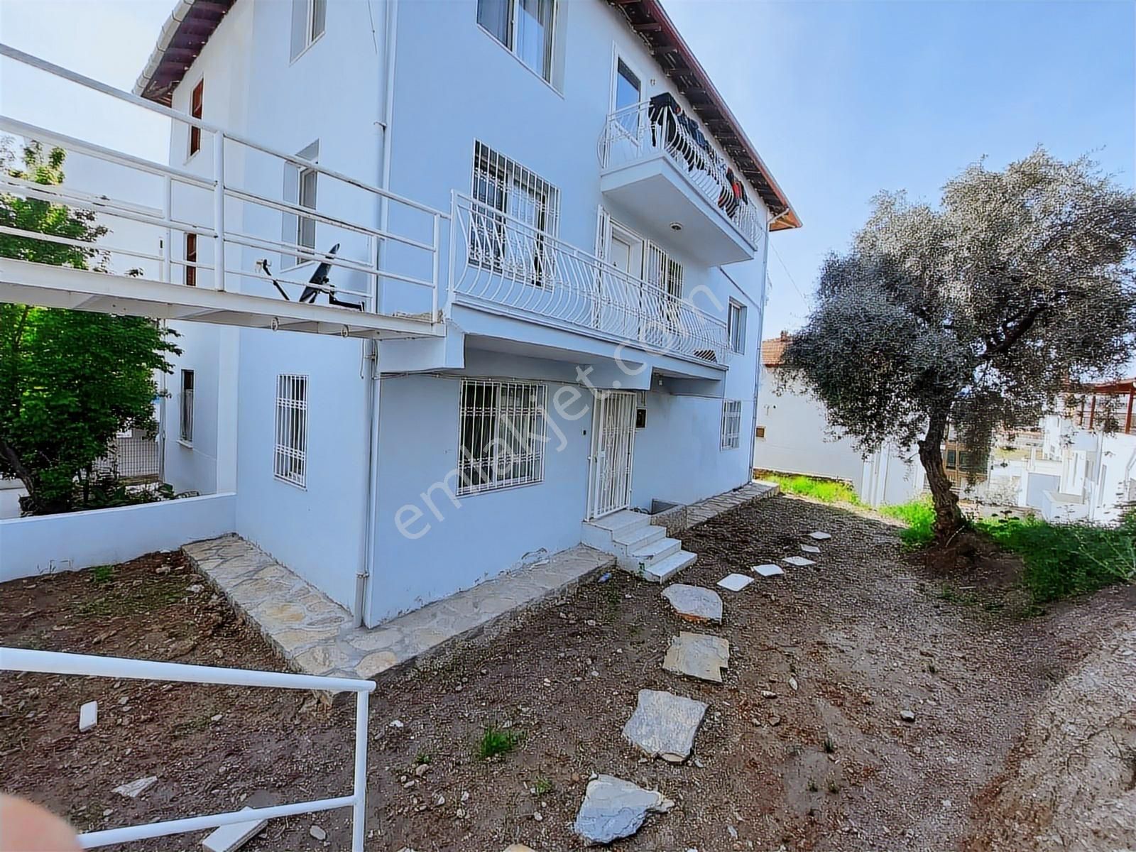 Muğla Güllük Eşyalı Kiralık 1+1 Bahçe Katı - Görsel 22
