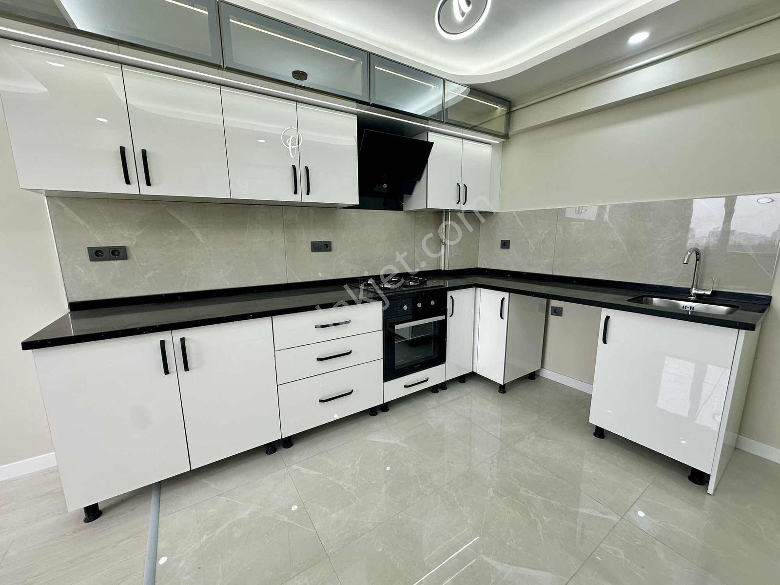 Tenor'dan Çetinemeç Yanı Cd Üzeri 3+1 2bany Manzaralı Lüx Yapılı - Görsel 19