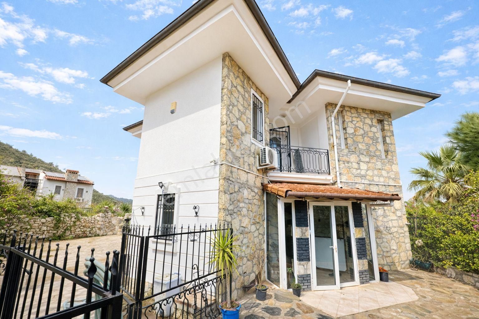 Ovacık'ta Babadag Yolunda 3+1 Geniş Villa - Görsel 32
