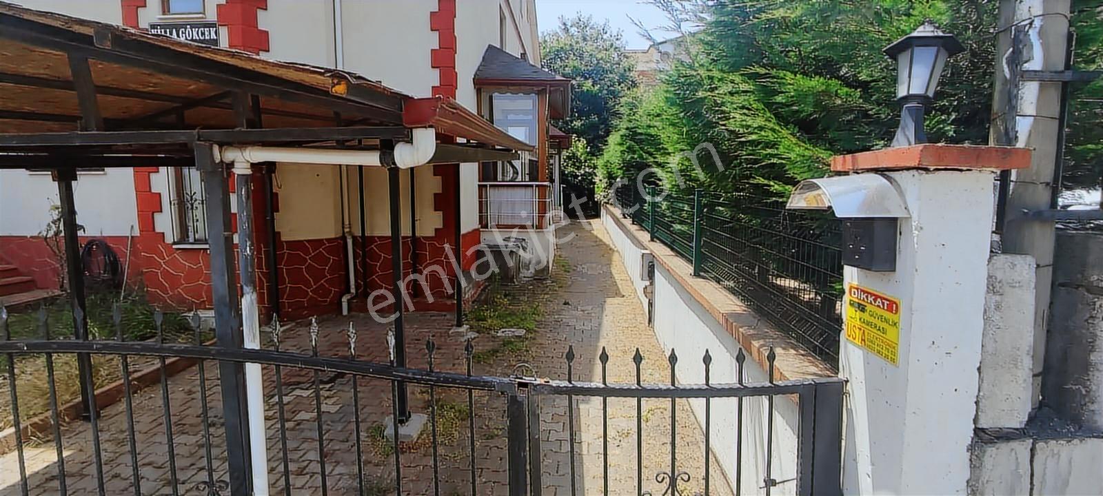 Yeni Hastaneye Yürüme Mesafesinbde Müstakil Bahçeli Villa - Görsel 15