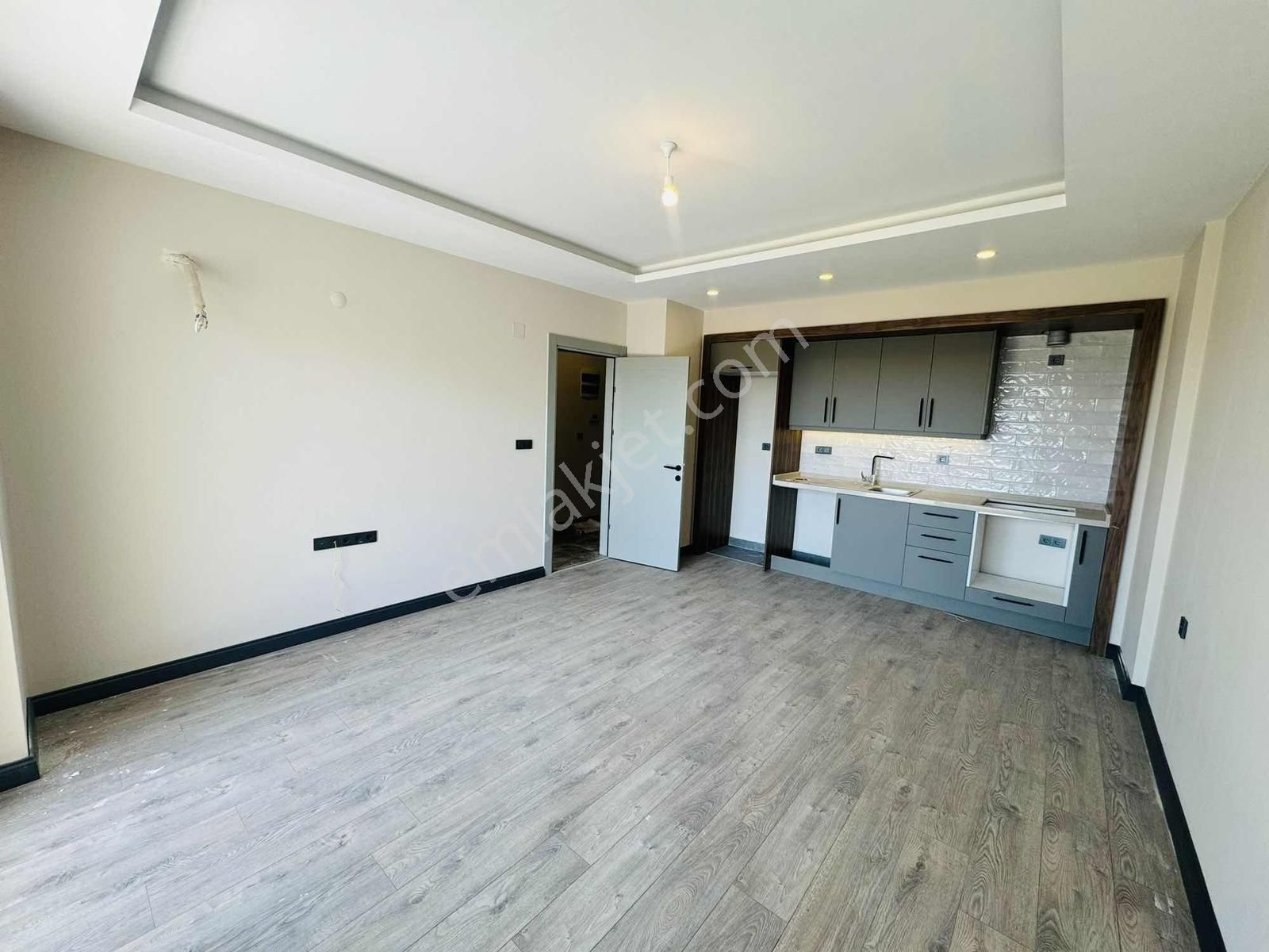 Kuşadası Davutlar'da Ön Cephe 60 M2 Satılık 1+1 Daire - Görsel 10