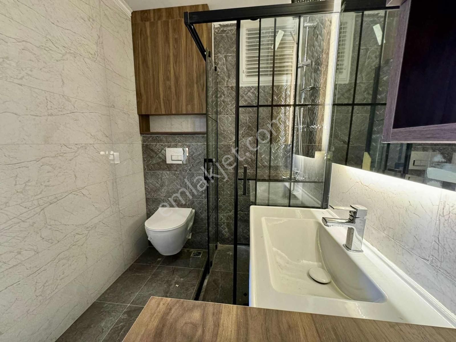 Kuşadası Davutlar'da Ön Cephe 60 M2 Satılık 1+1 Daire - Görsel 2