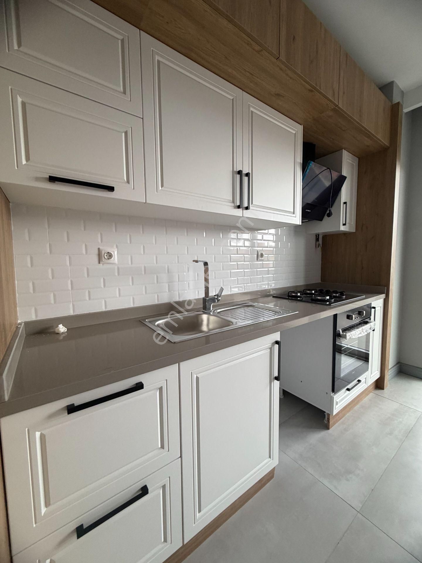 Gemlik Kurşunlu'da Lüks 2+1, 107m², Havuzlu, Otoparklı Daire - Görsel 15