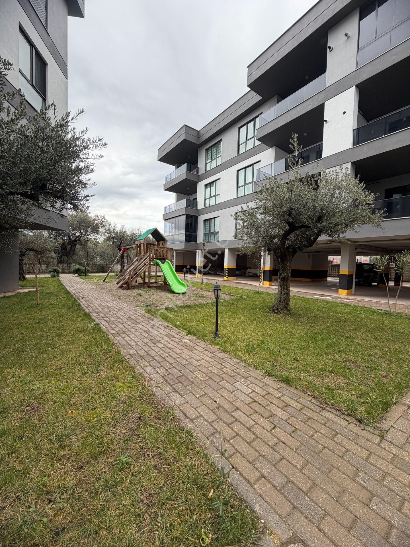 Gemlik Kurşunlu'da Lüks 2+1, 107m², Havuzlu, Otoparklı Daire - Görsel 30