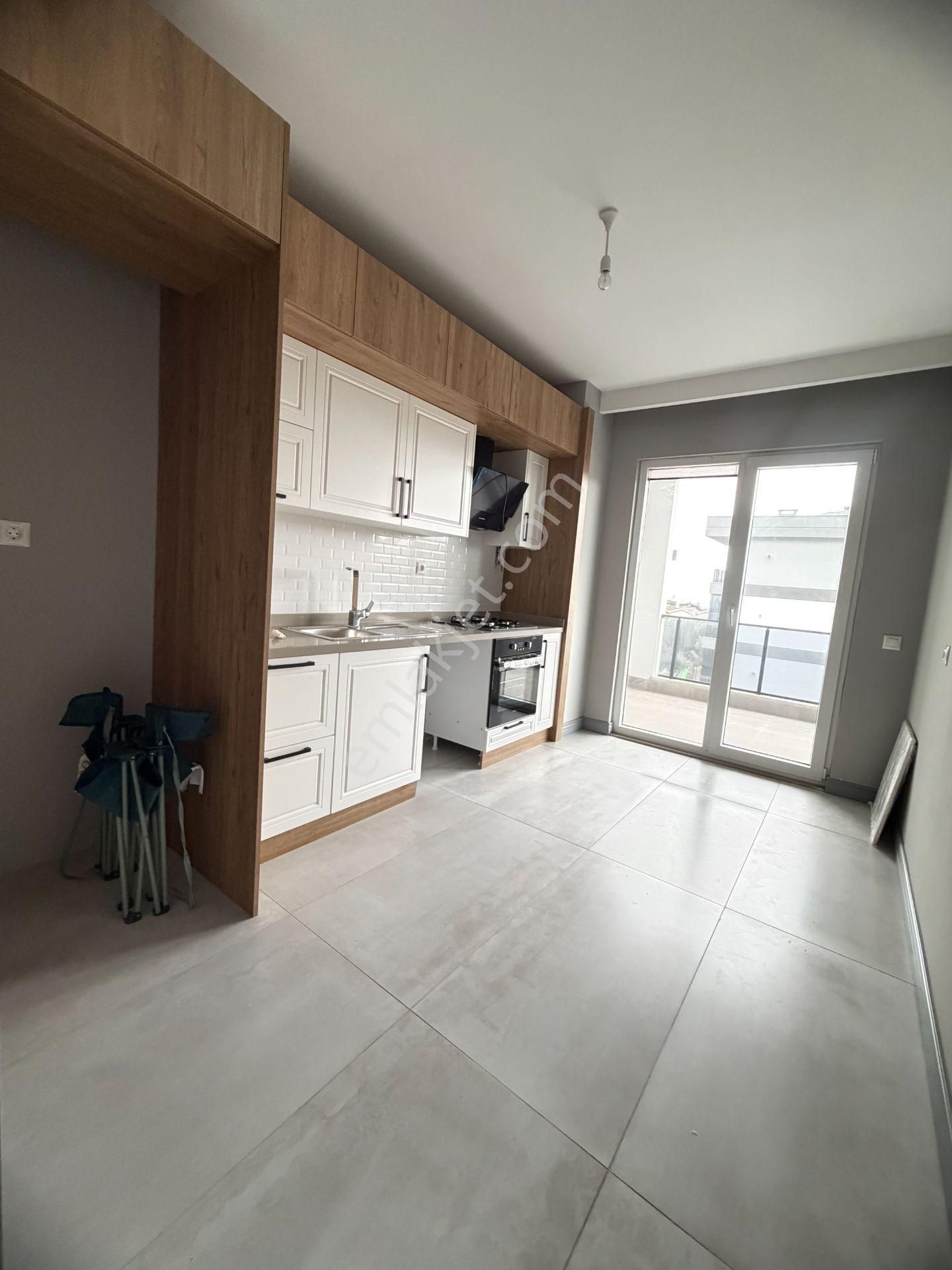 Gemlik Kurşunlu'da Lüks 2+1, 107m², Havuzlu, Otoparklı Daire - Görsel 14